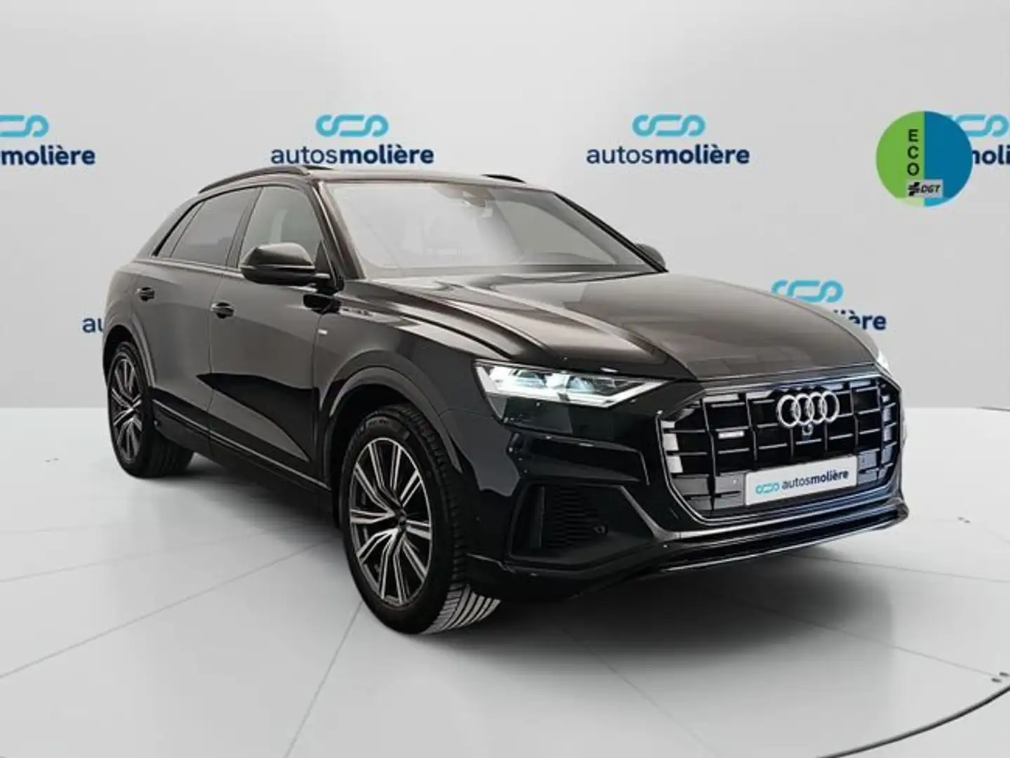 Audi Q8 55 TFSI S line quattro tiptronic Schwarz - 2