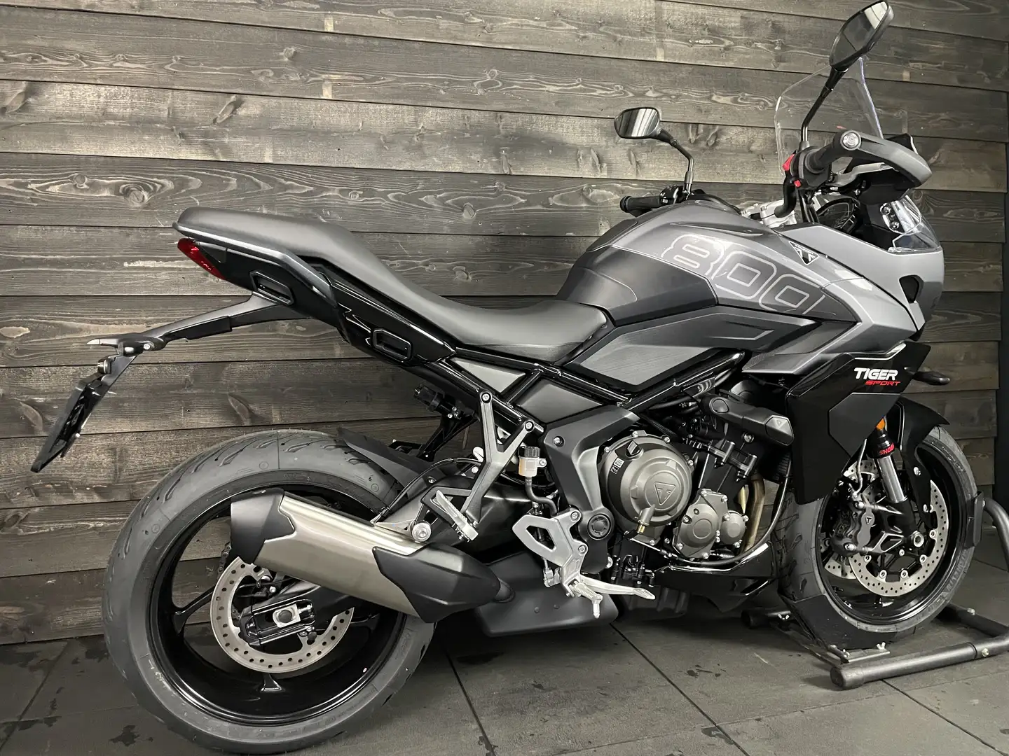 Triumph Tiger Sport 800 - 2