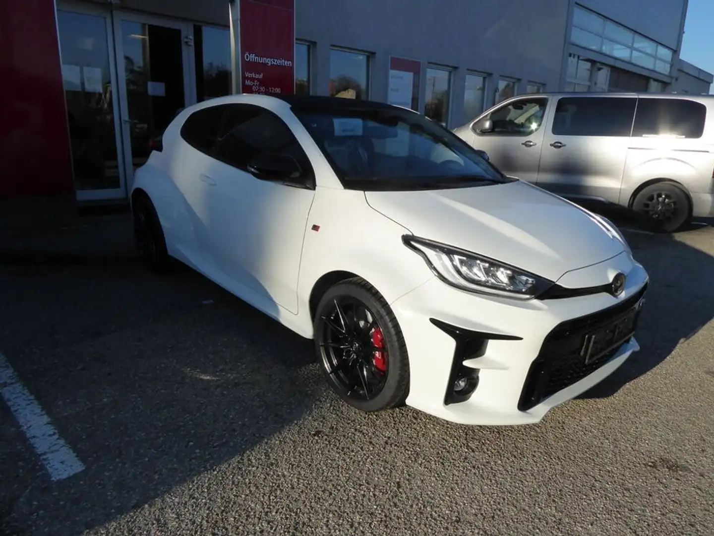 Toyota Yaris 1,6 Turbo GR High Performance Weiß - 2