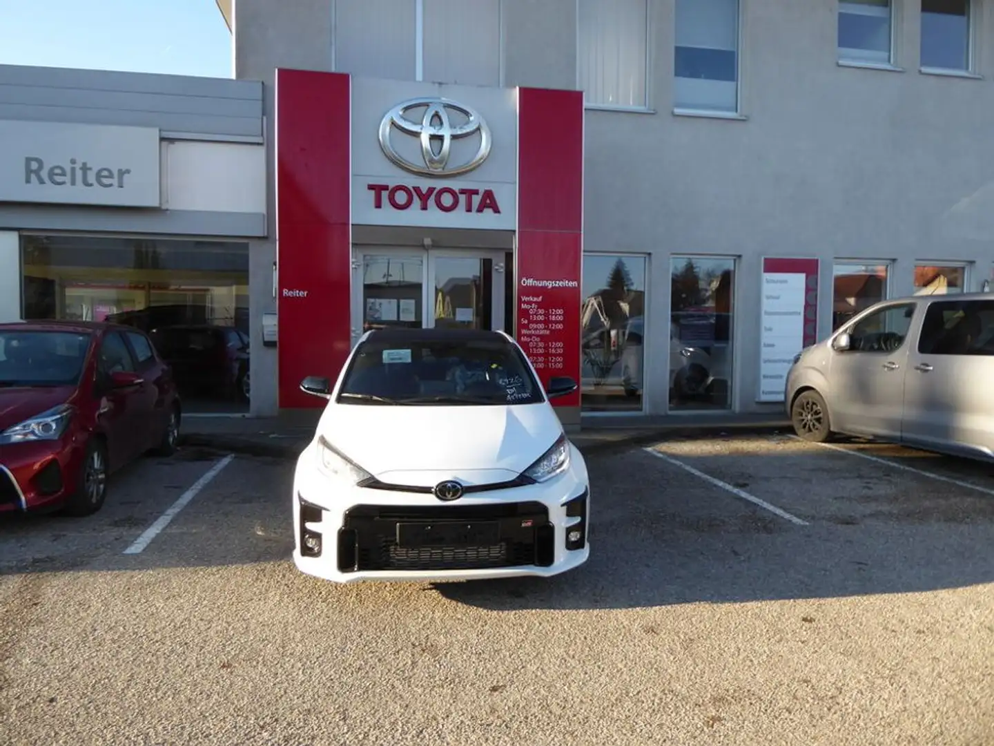 Toyota Yaris 1,6 Turbo GR High Performance Weiß - 1