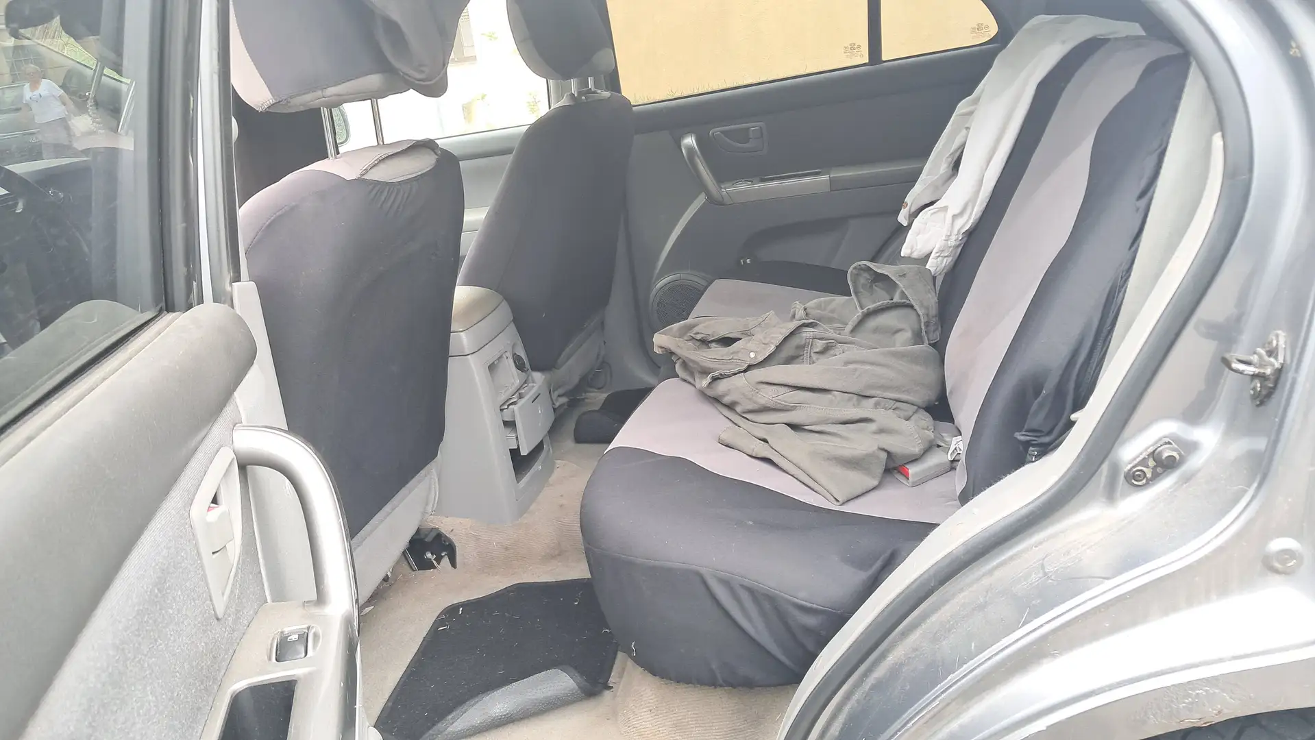 Kia Sorento Sorento 2.5 crdi 16v EX Comfort Grigio - 2