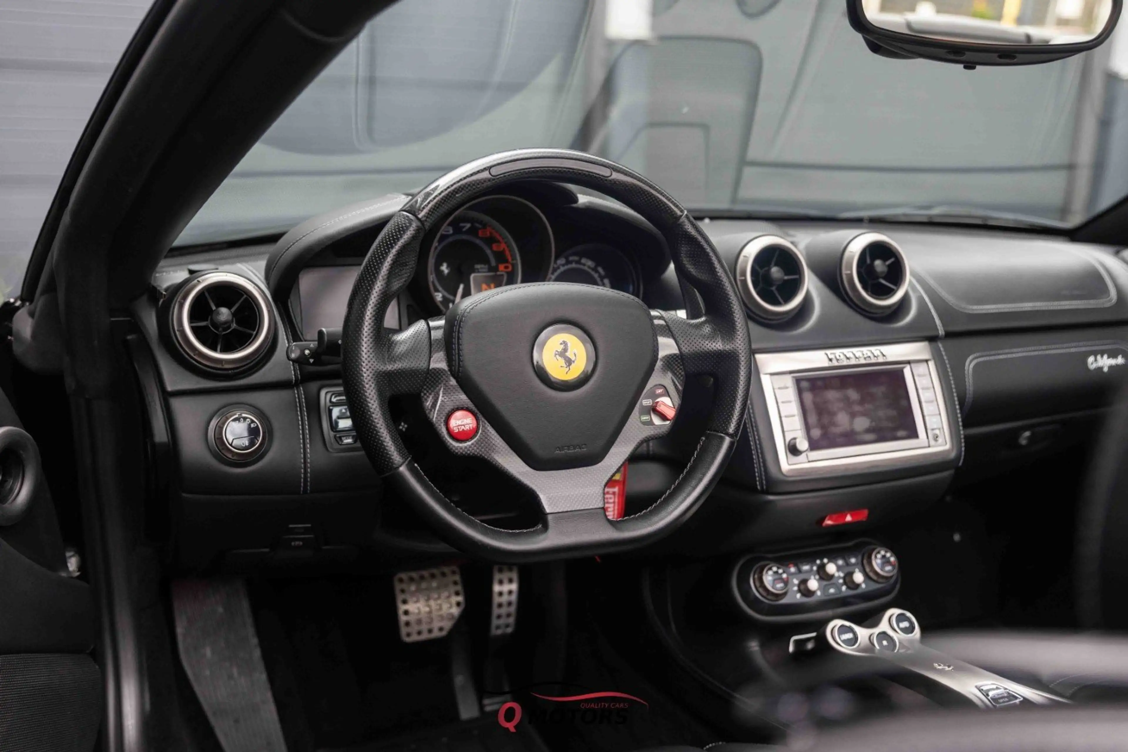Ferrari California 4.3i V8 — photo 15