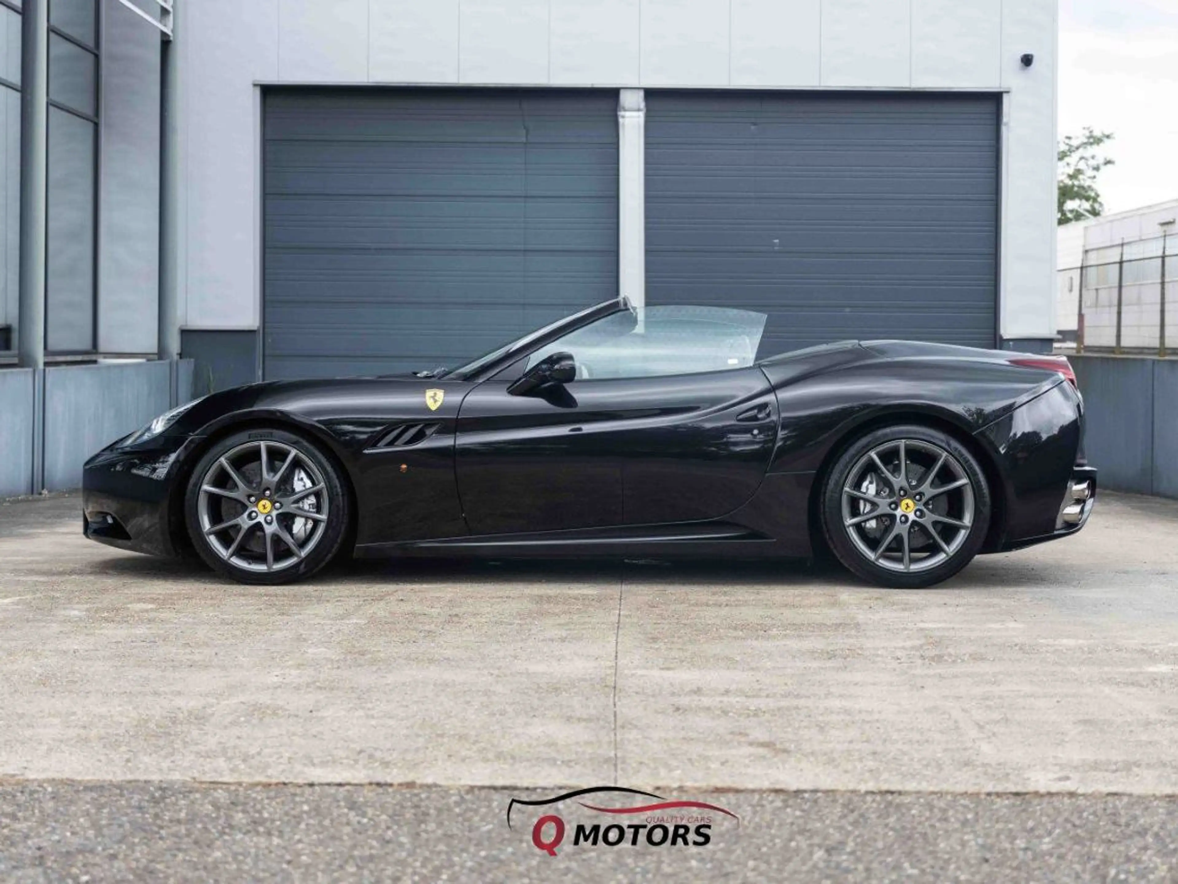 Ferrari California 4.3i V8 — photo 5