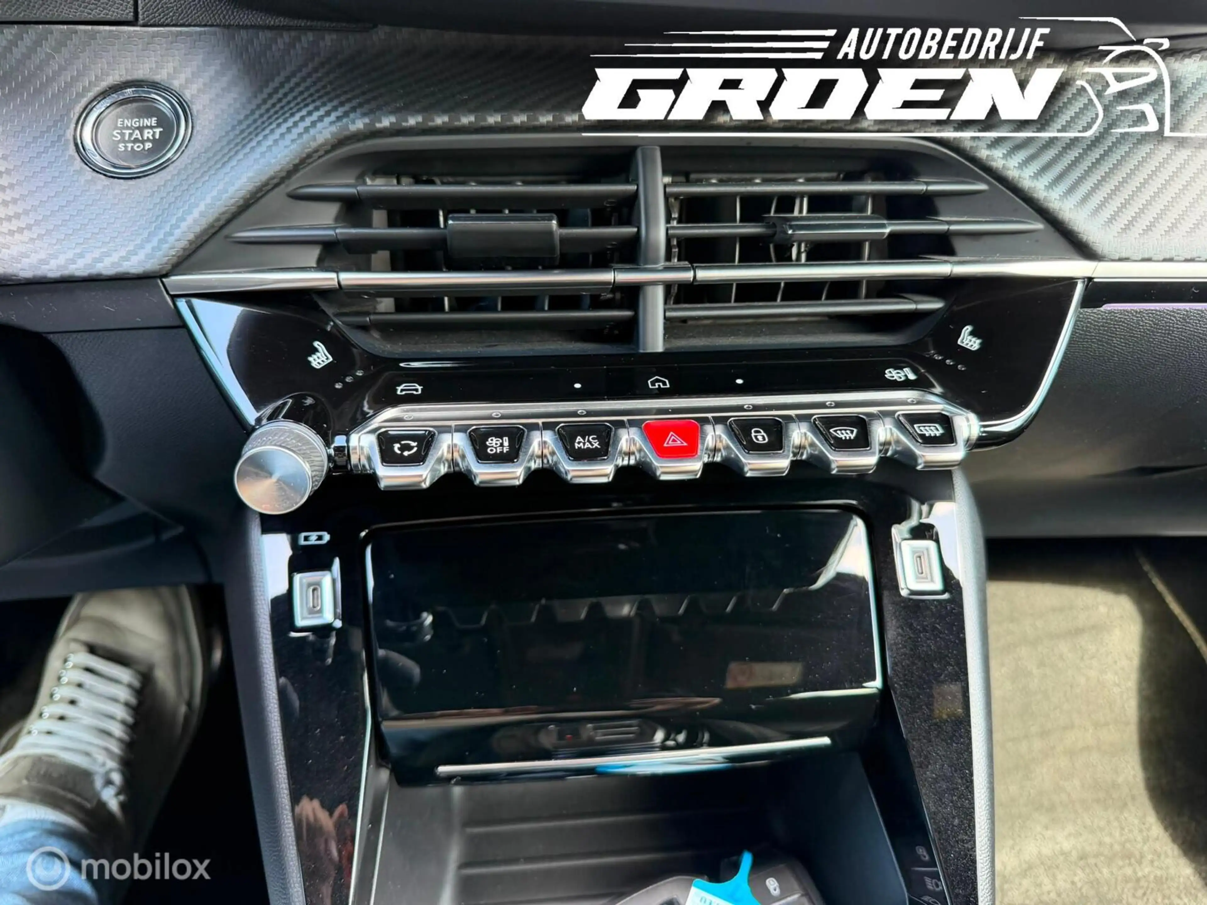 Peugeot e-208 EV GT 51 kWh CAMERA|KEYLES|LED|CARPLAY|ALCANT — photo 23