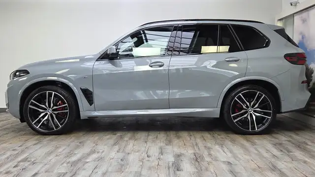 BMW X5 X5 view 3