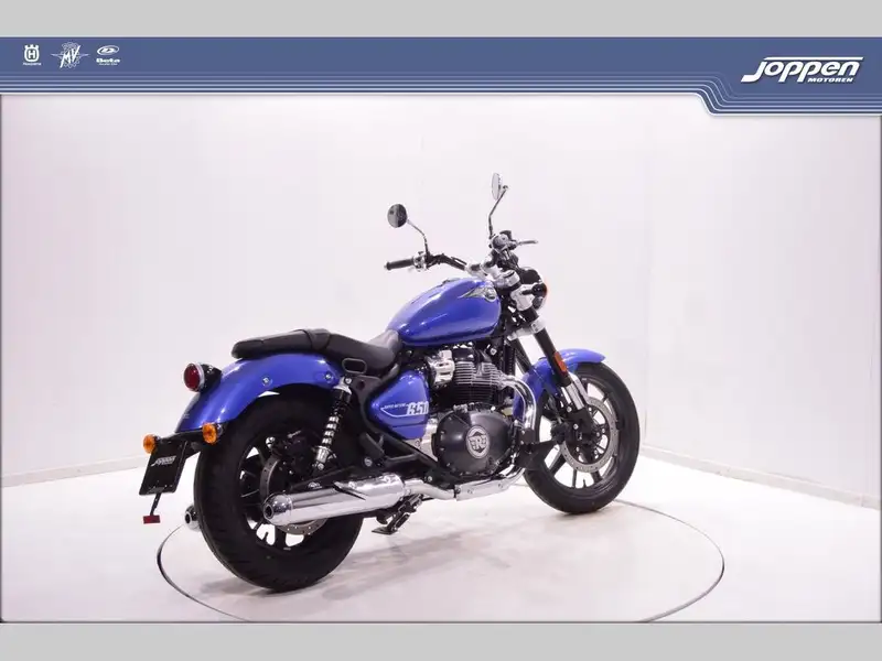 Royal Enfield Super Meteor 650 - foto 7