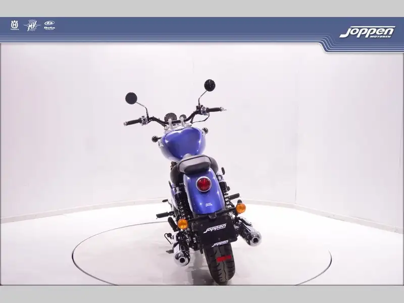 Royal Enfield Super Meteor 650 - foto 6