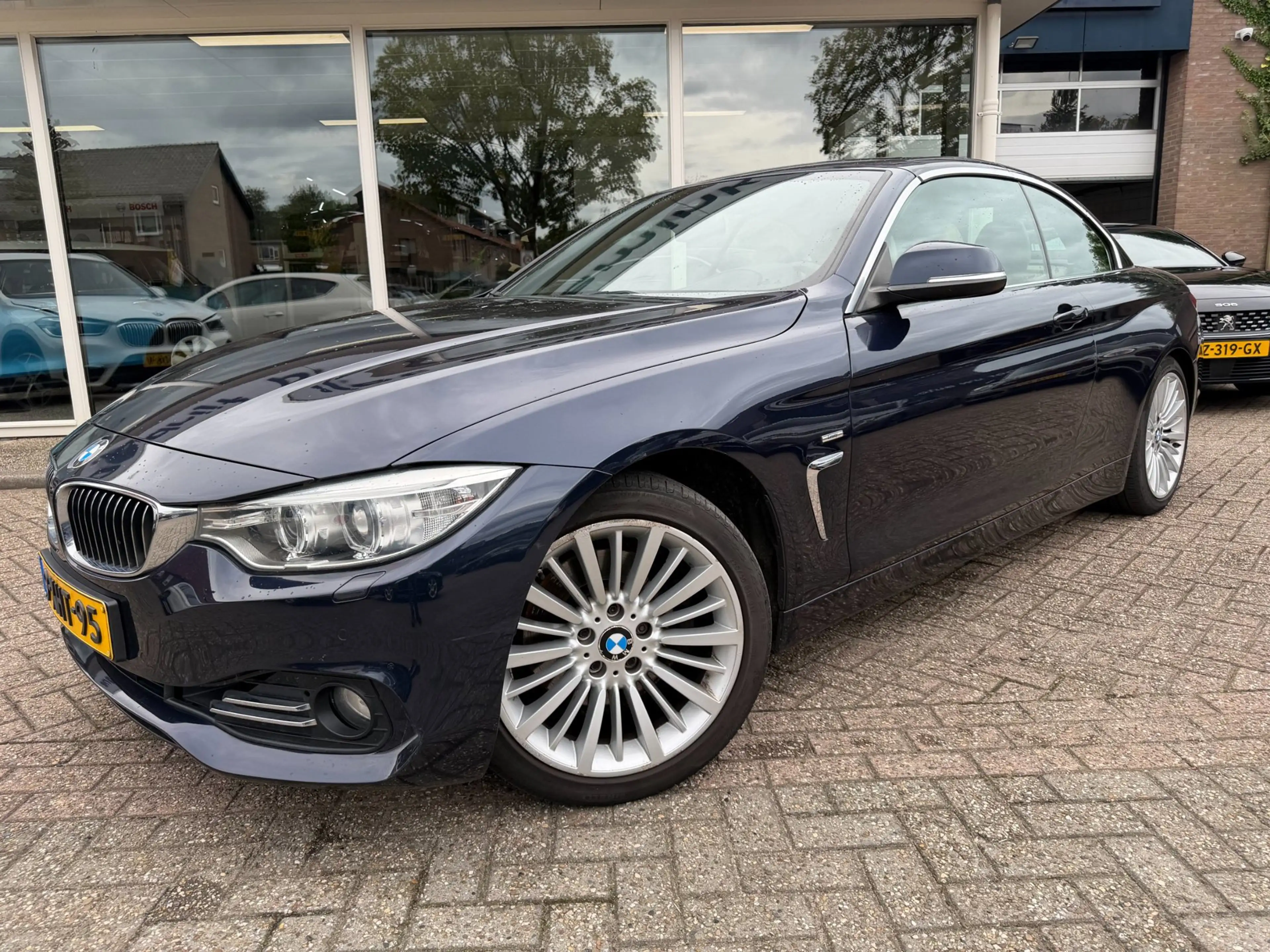 BMW 428 4-serie Cabrio 428i High Executive — photo 2