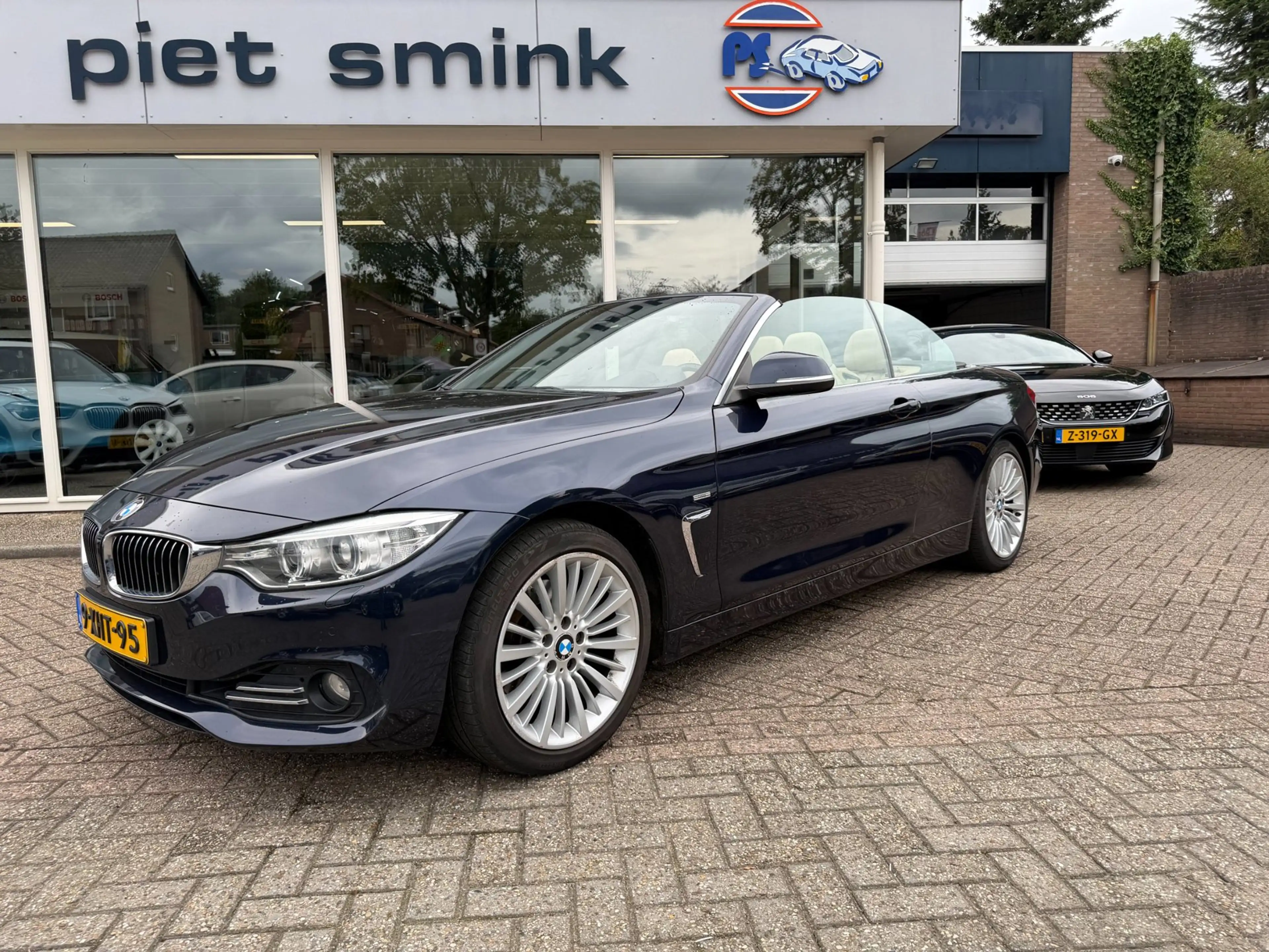 BMW 428 4-serie Cabrio 428i High Executive — photo 5