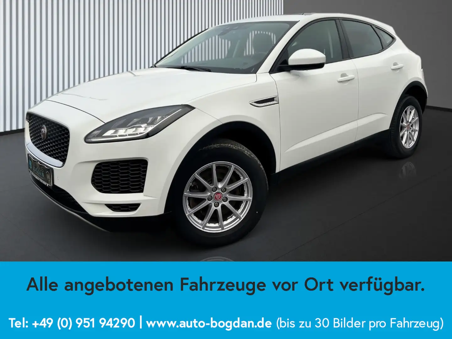 Jaguar E-Pace AWD LED*Panorama*Navi*AHK*Kamera*ACC Weiß - 2