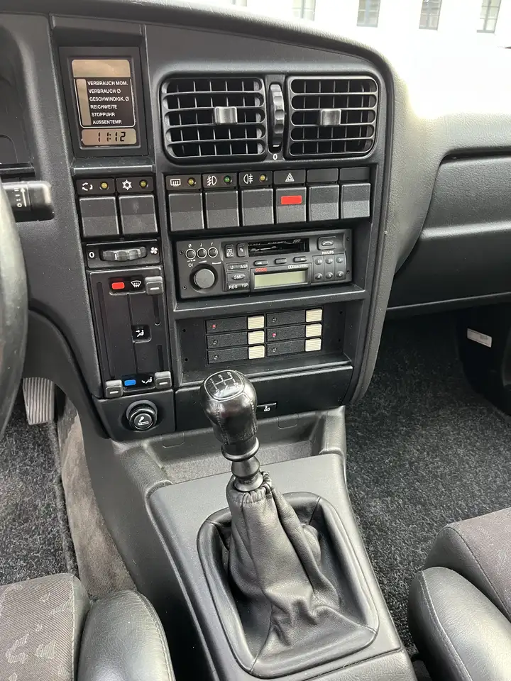 Opel Omega Evolution 500 – 1 von 321 – Prominenter Erstbesitz, foto 8