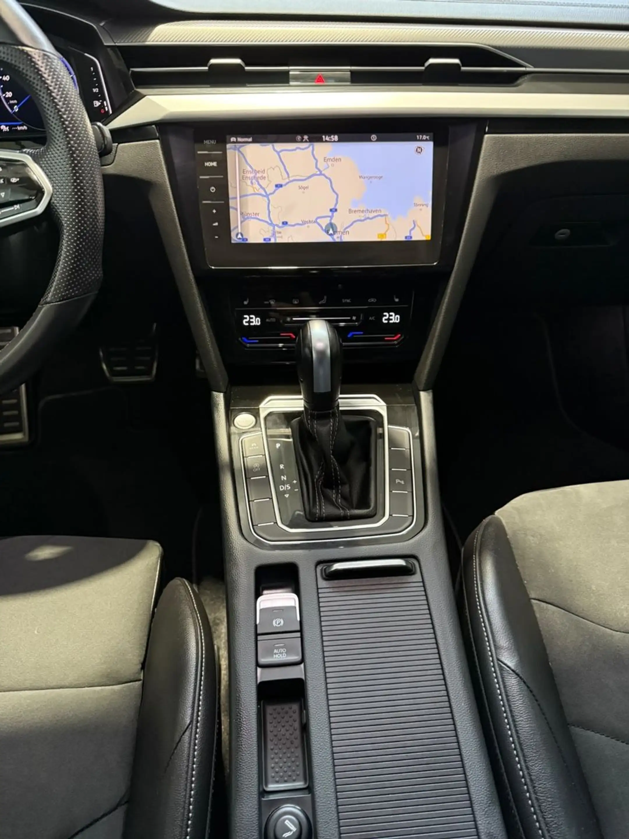 Volkswagen Arteon 2.0 TDI DSG R-Line ACC+360°KAM+NAVI — photo 12
