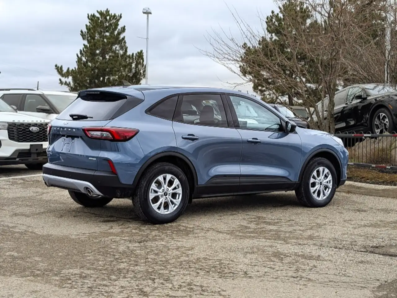 Ford Escape photo Ford Escape