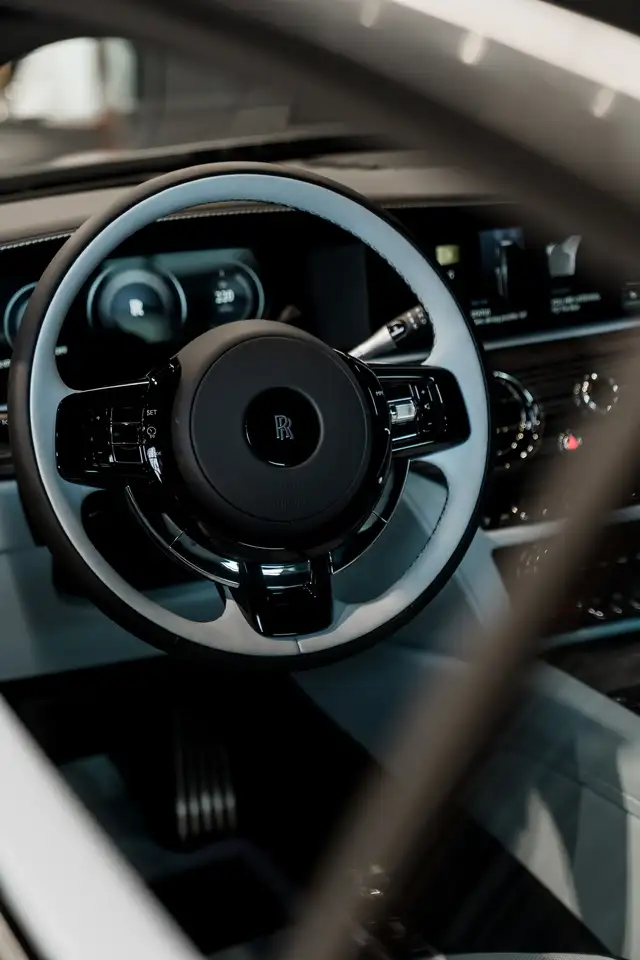 Rolls-Royce Spectre снимка Rolls-Royce Spectre