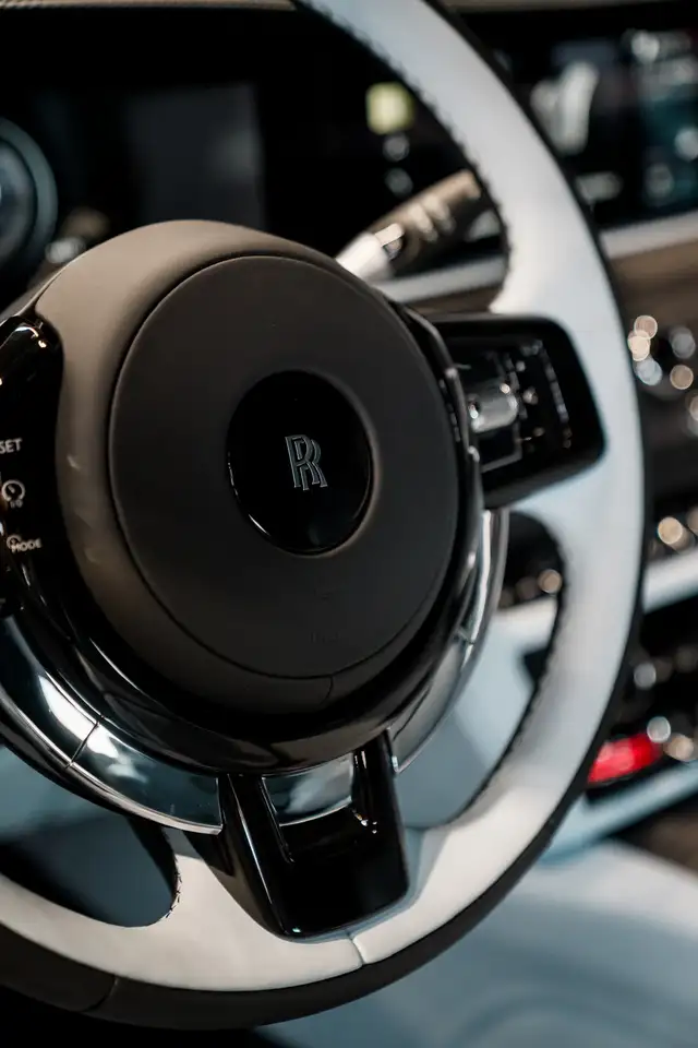 Rolls-Royce Spectre снимка Rolls-Royce Spectre