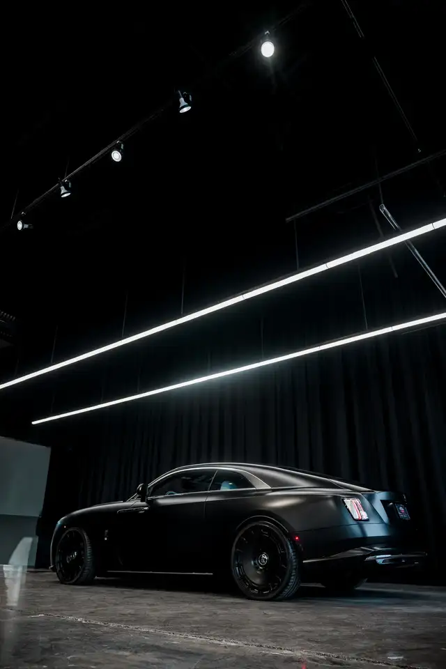 Rolls-Royce Spectre снимка Rolls-Royce Spectre