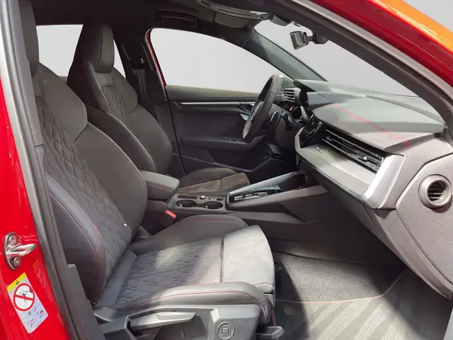 Audi A3 view 4