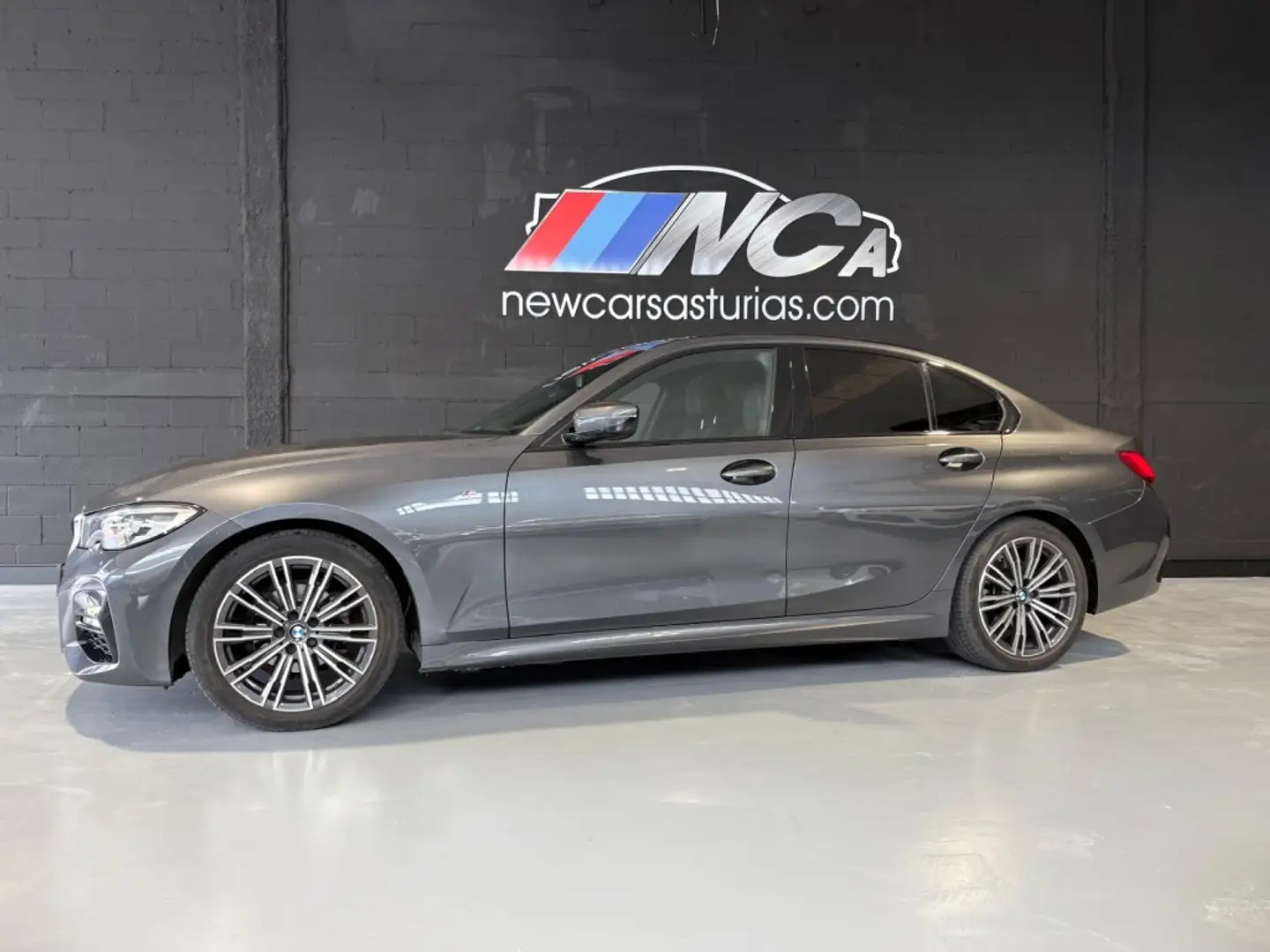 BMW 318 318dA Gris - 2
