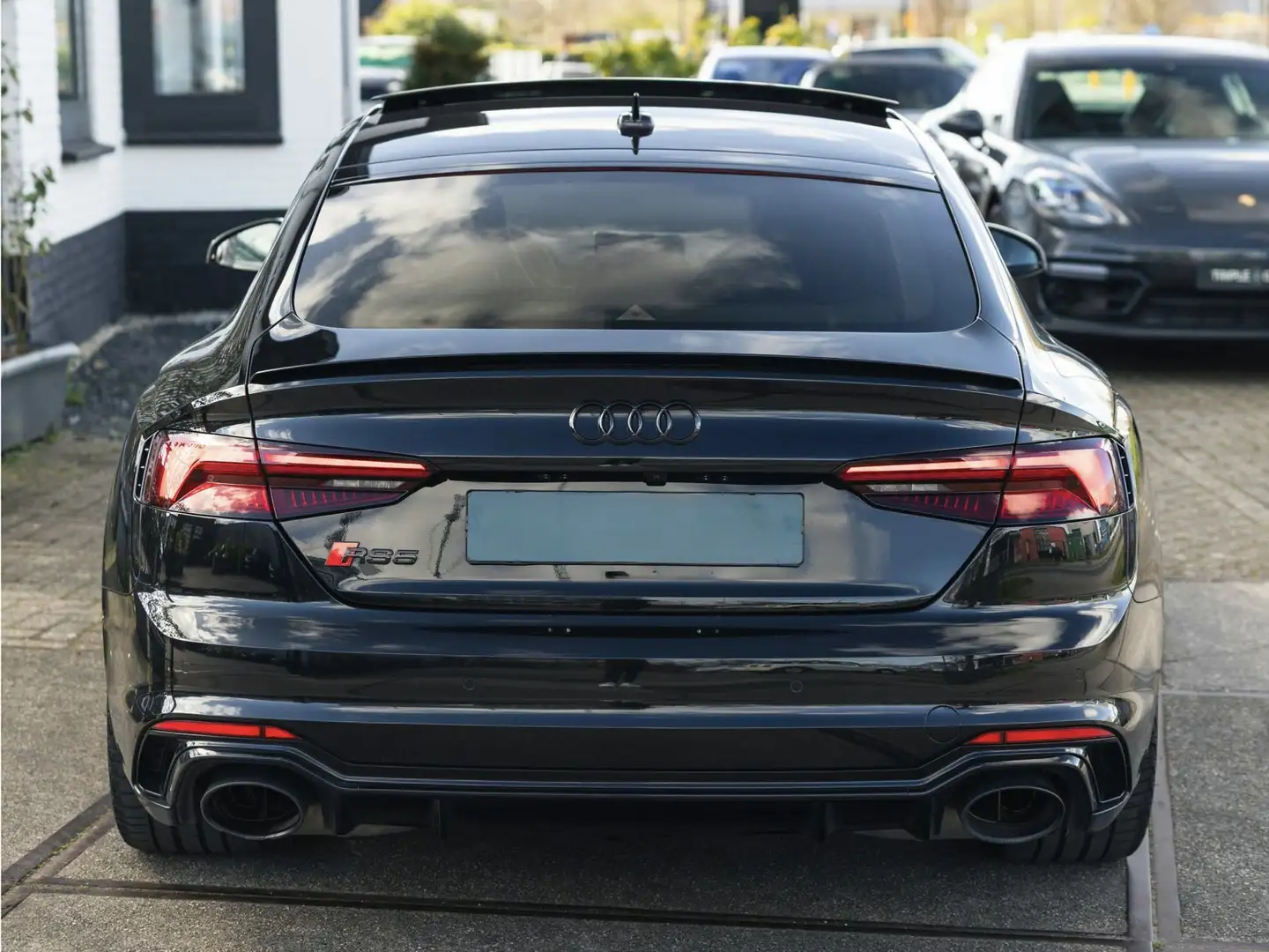 Audi RS5 Zwart - 2