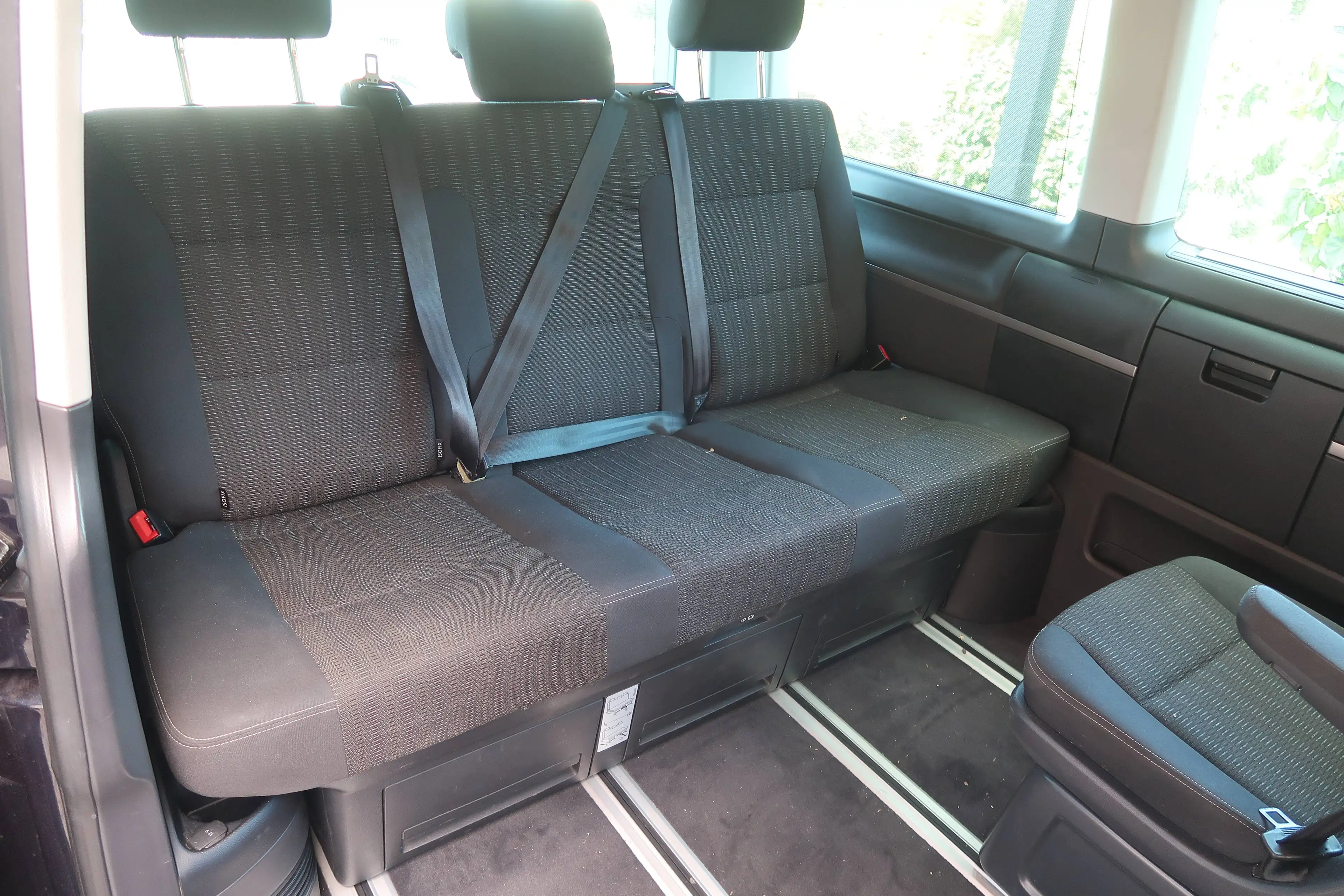 Volkswagen T6 Multivan 2.0 TDi Multivan FWD Comfortline ACC Standheizung — photo 8