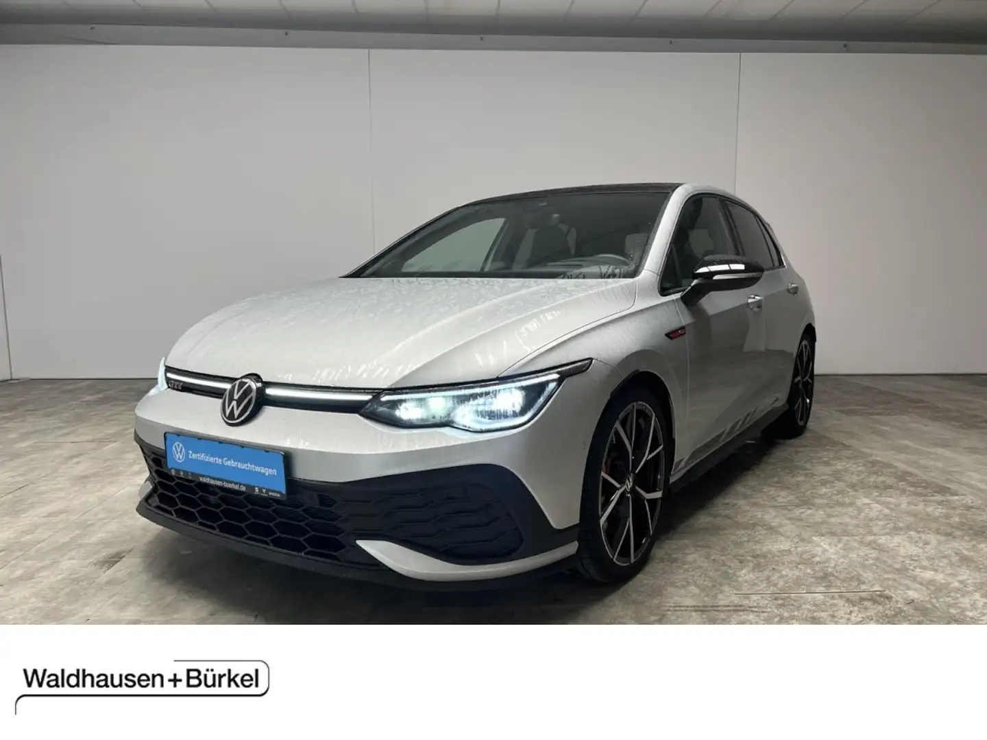 Volkswagen Golf VIII GTI Clubsport 2.0 TSI DSG Klima Navi Silber - 1