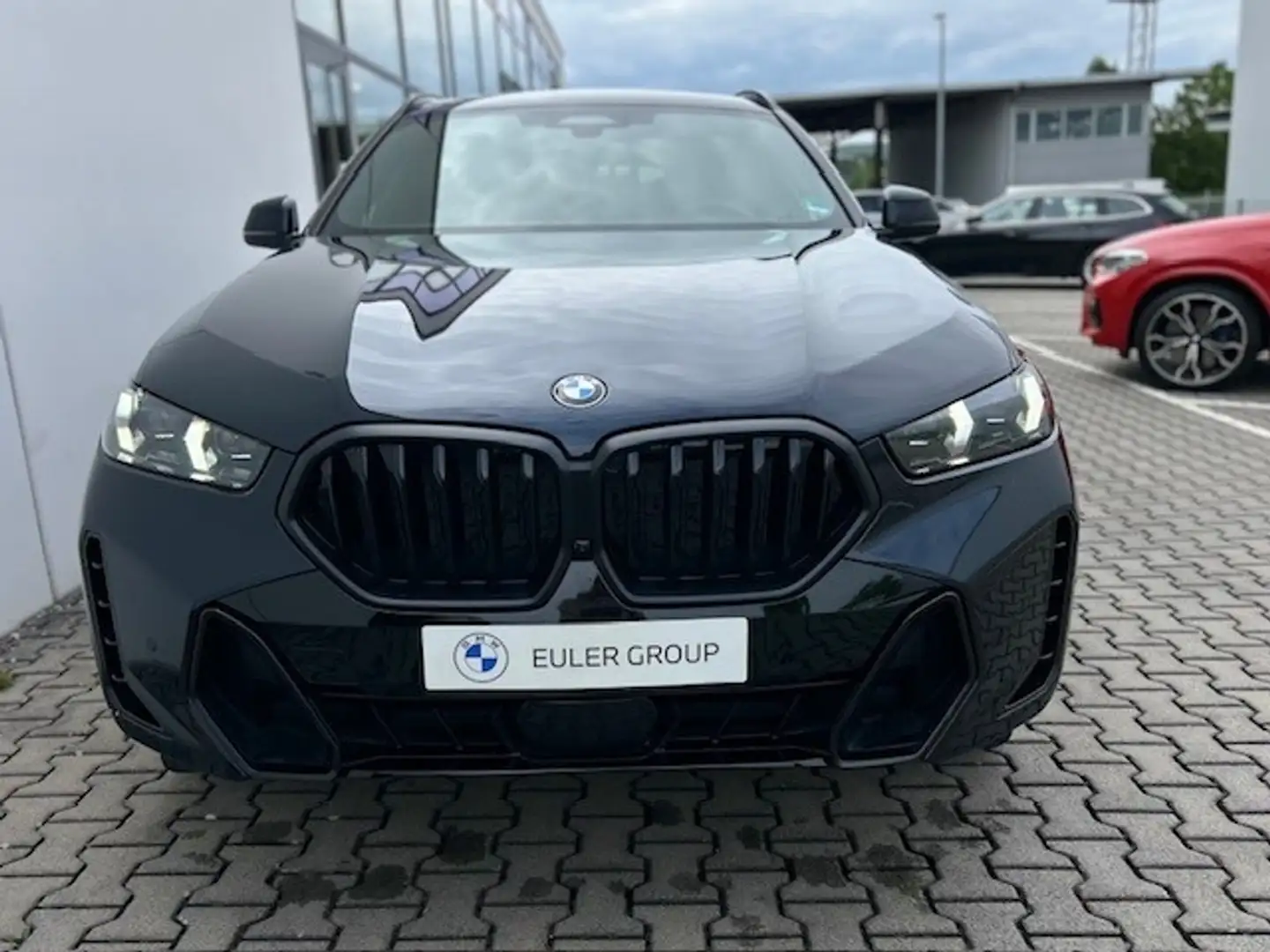 BMW X6 30dA M-Sport PRO AHK 20'' PANO ICONIC Stdhz KlimaS Schwarz - 2