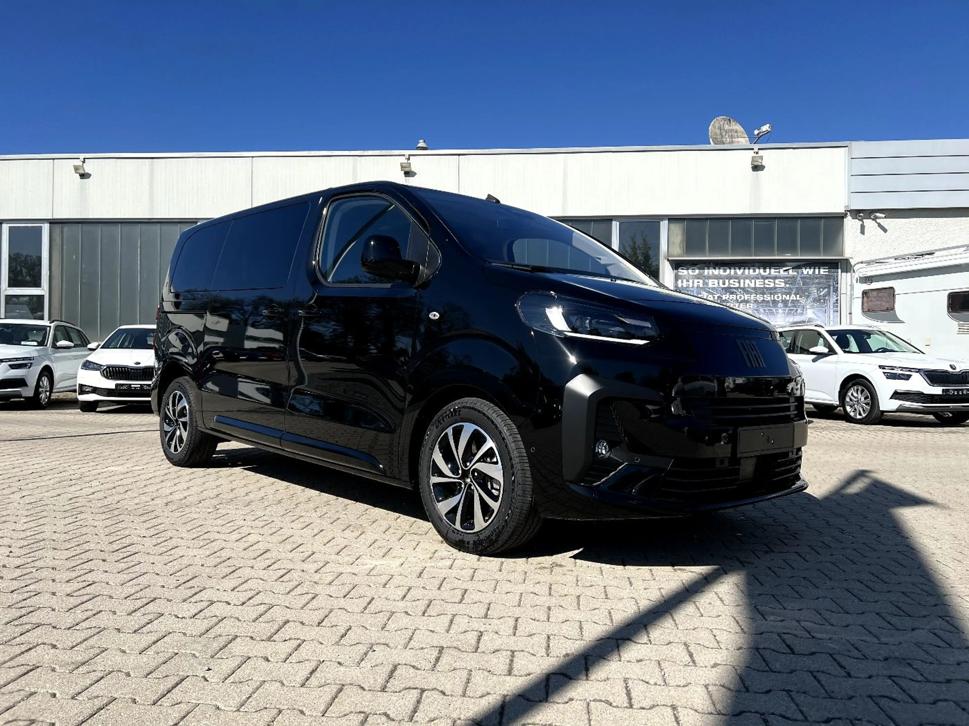 Fiat Ulysse L2 180 Icon LED Navi AHK Kamera Sitzh. — photo 5