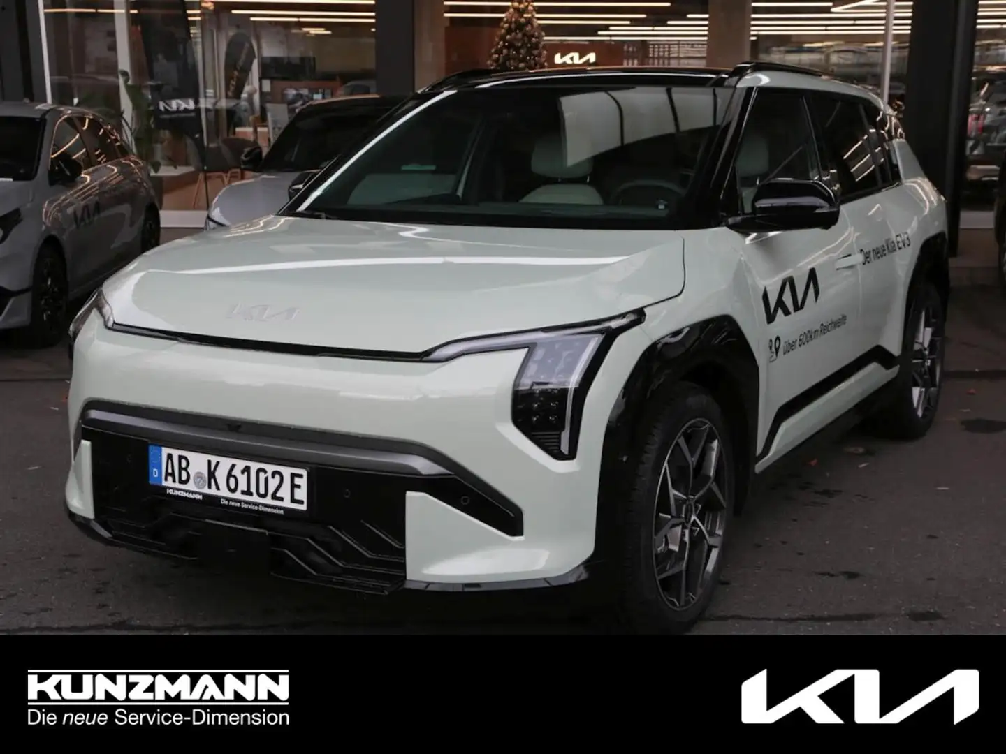 Kia EV3 81,4 kWh GT-Line Navi HeadUp ACC 360° Zöld - 1