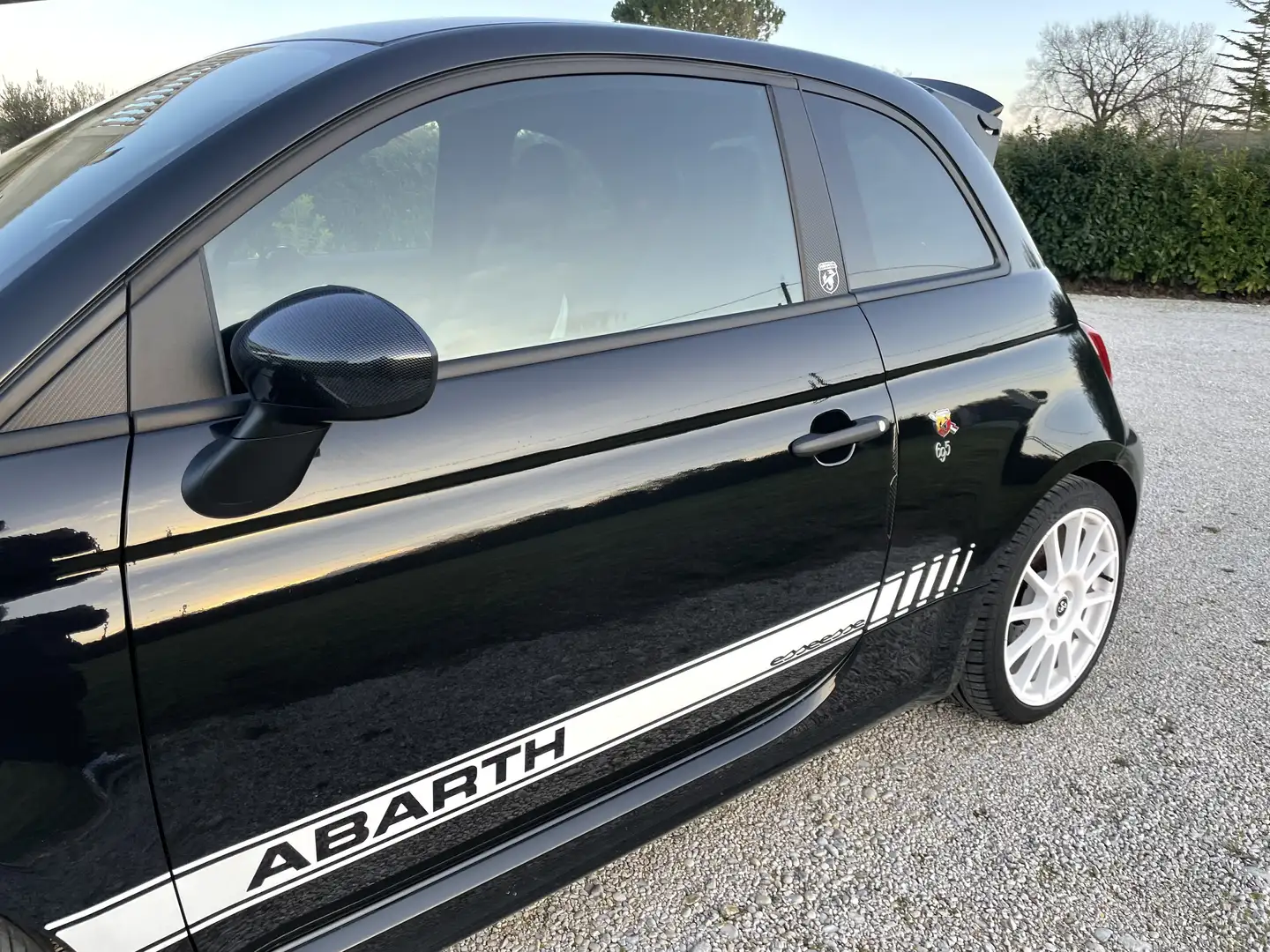 Abarth 695 1.4 t-jet esseesse 180cv - 2