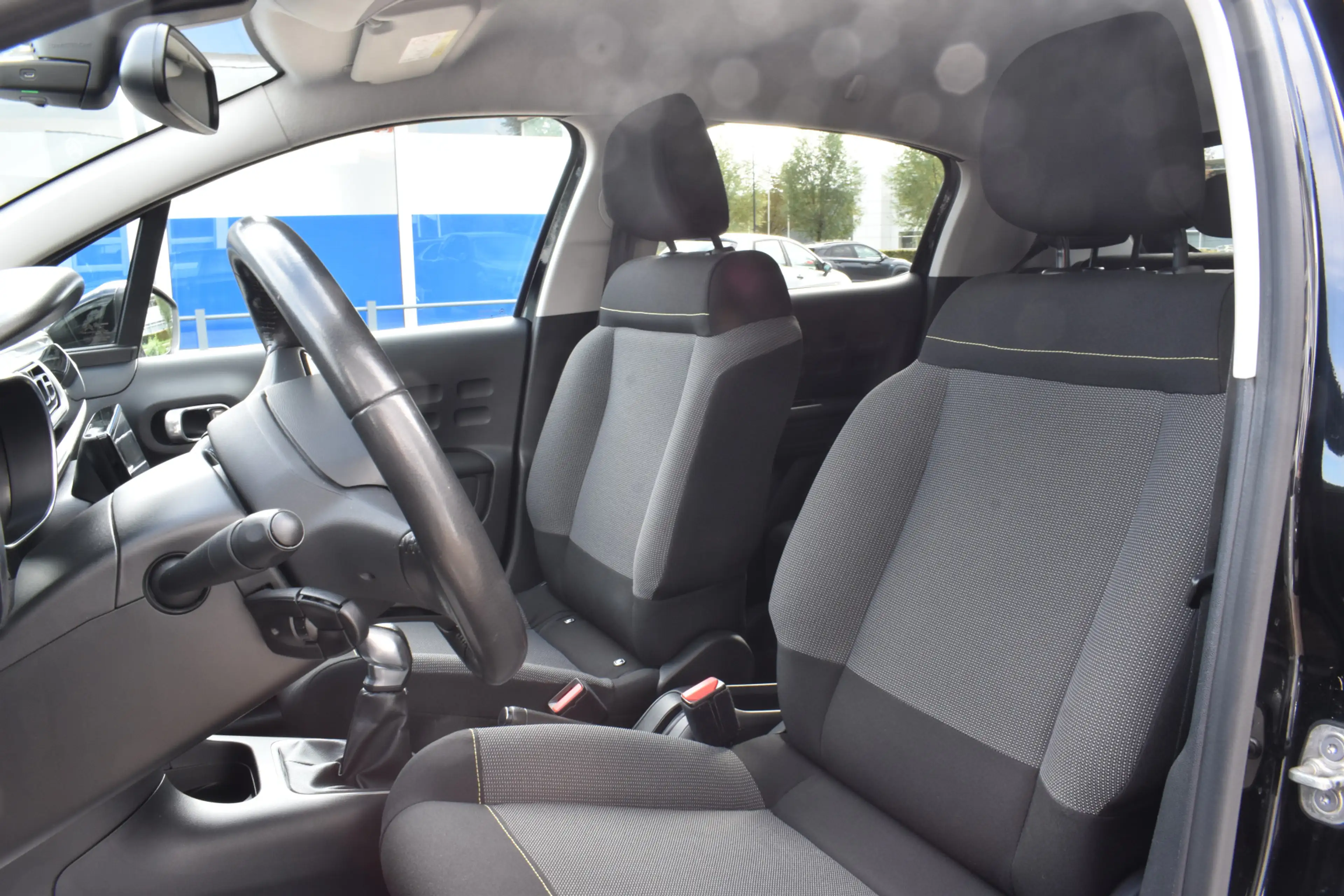 Citroen C3 PureTech 82 Shine Navi | Airco | Parkeerhulp | — photo 2