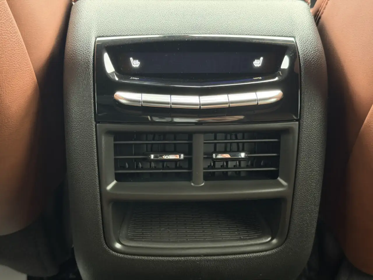 Cadillac XT5 снимка Cadillac XT5