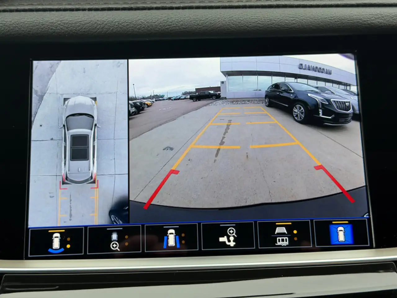Cadillac XT5 снимка Cadillac XT5