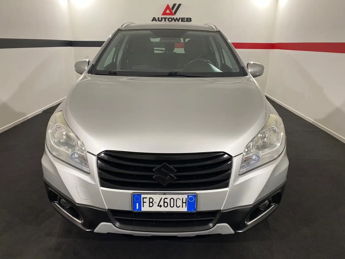 Suzuki SX4 S-Cross 1.6 DDiS 4WD All Grip Plus Gris - 2