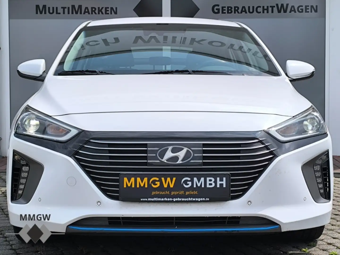 Hyundai IONIQ Premium Hybrid 1.6 GDI Navi/Klimasitze/Xenon/Klima Weiß - 2