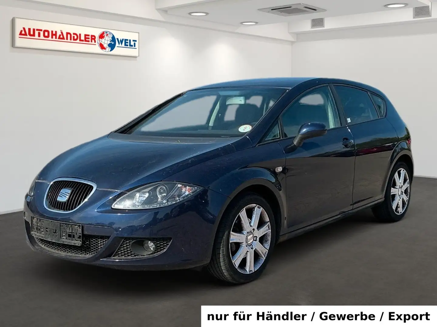 SEAT Leon 1.4 TSI Comfort Limited Blau - 1