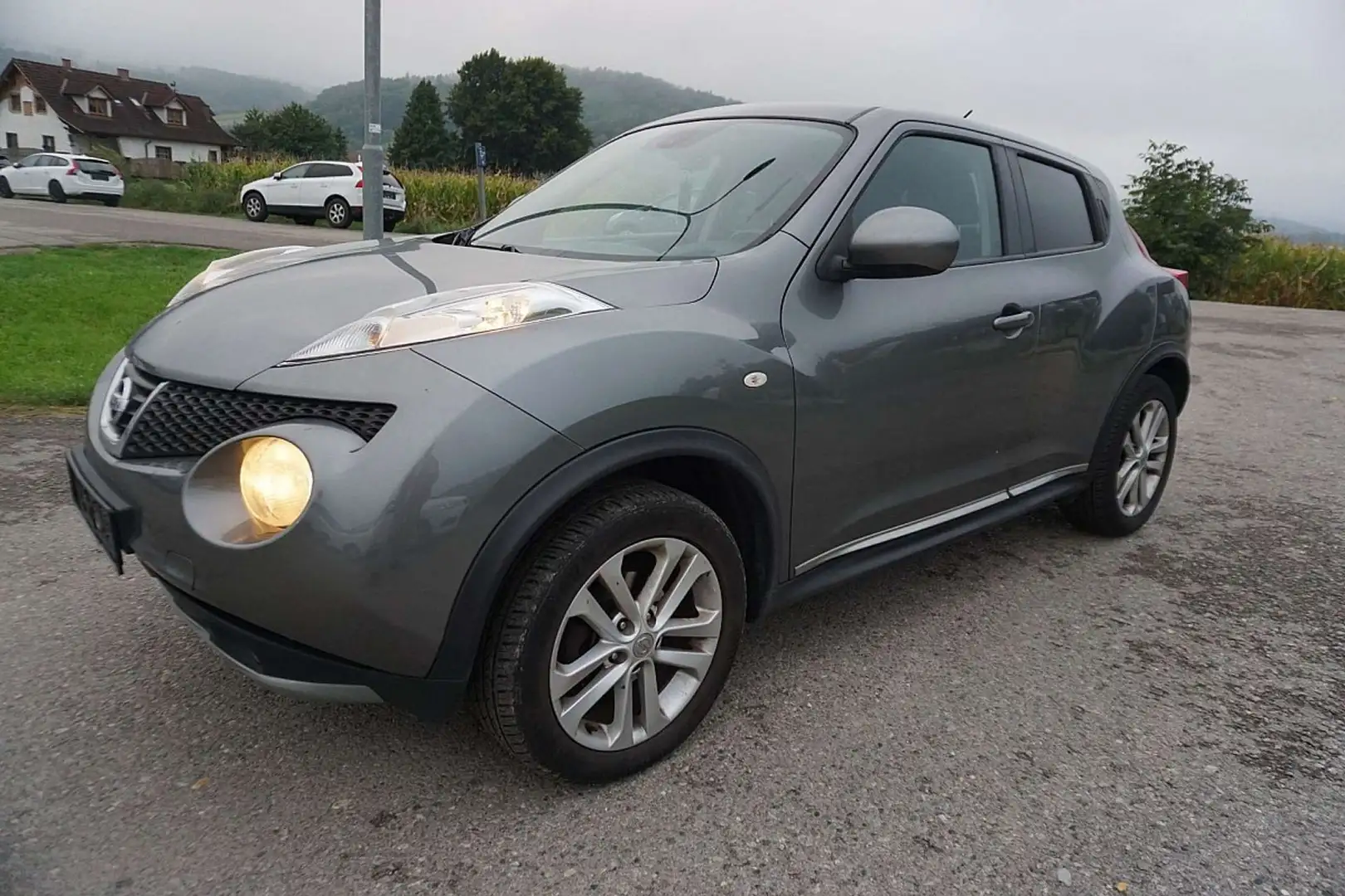 Nissan Juke 1,5 dCi Acenta Grau - 2