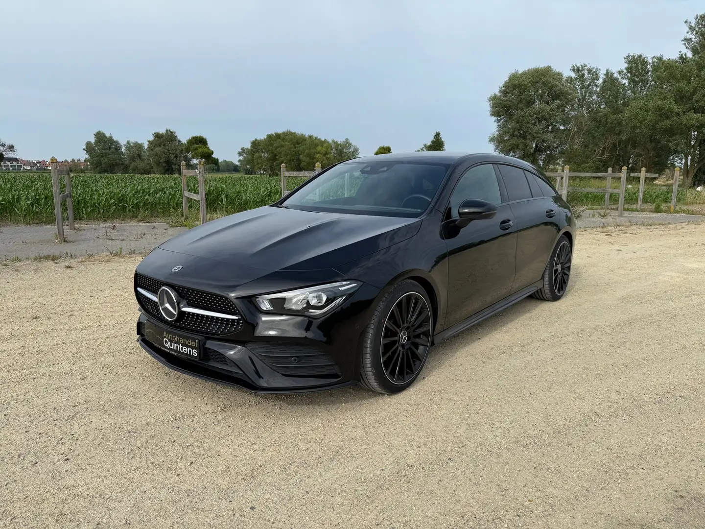 Mercedes-Benz CLA 180 AMG Pack,Camera,Half leder,Night pack,Gps,Alu 19' Černá - 1