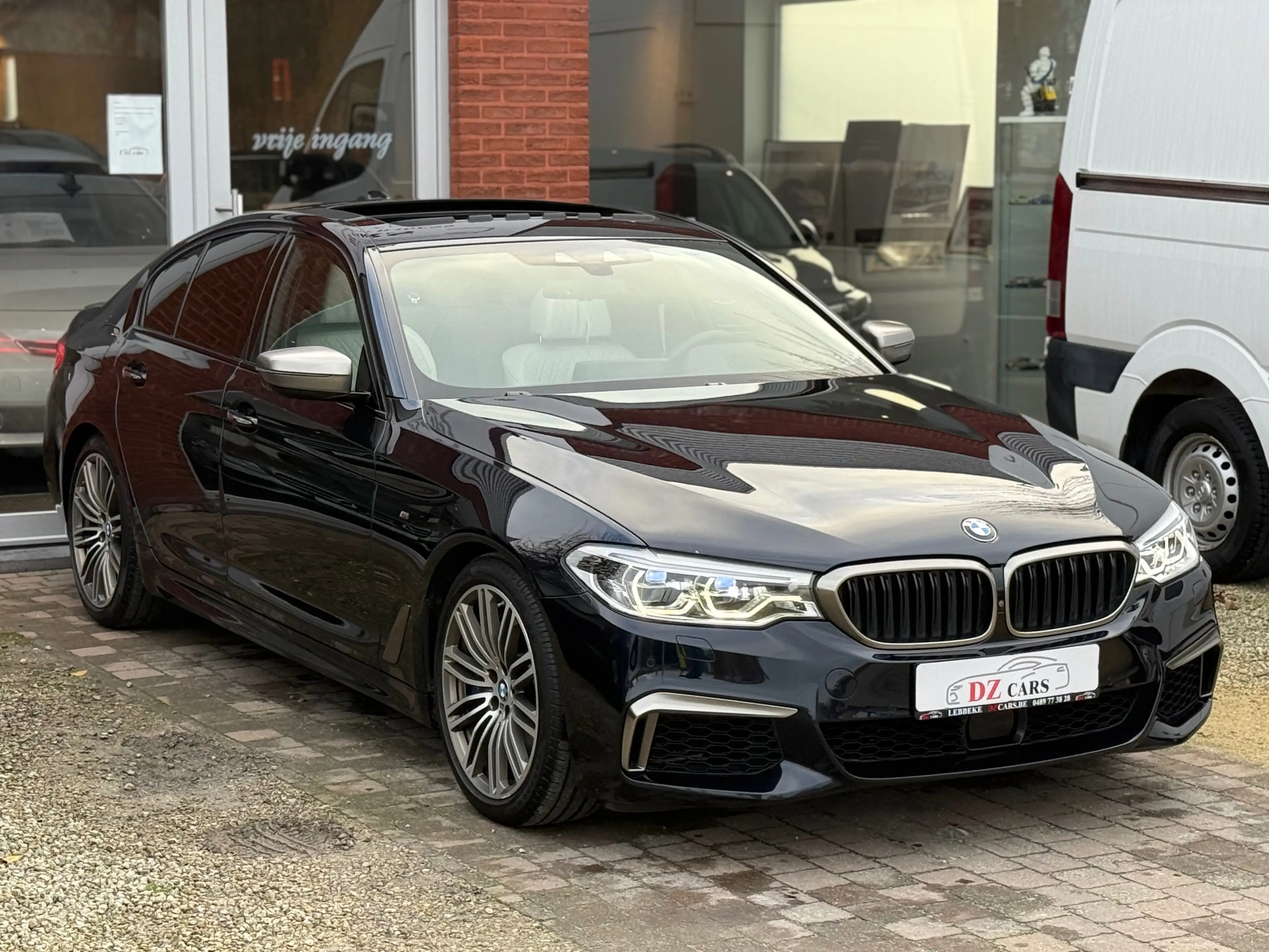BMW M550 X-DRIVE 4.4i V8 462PK |✅CAMERA 360* | OPEN DAK | — photo 5