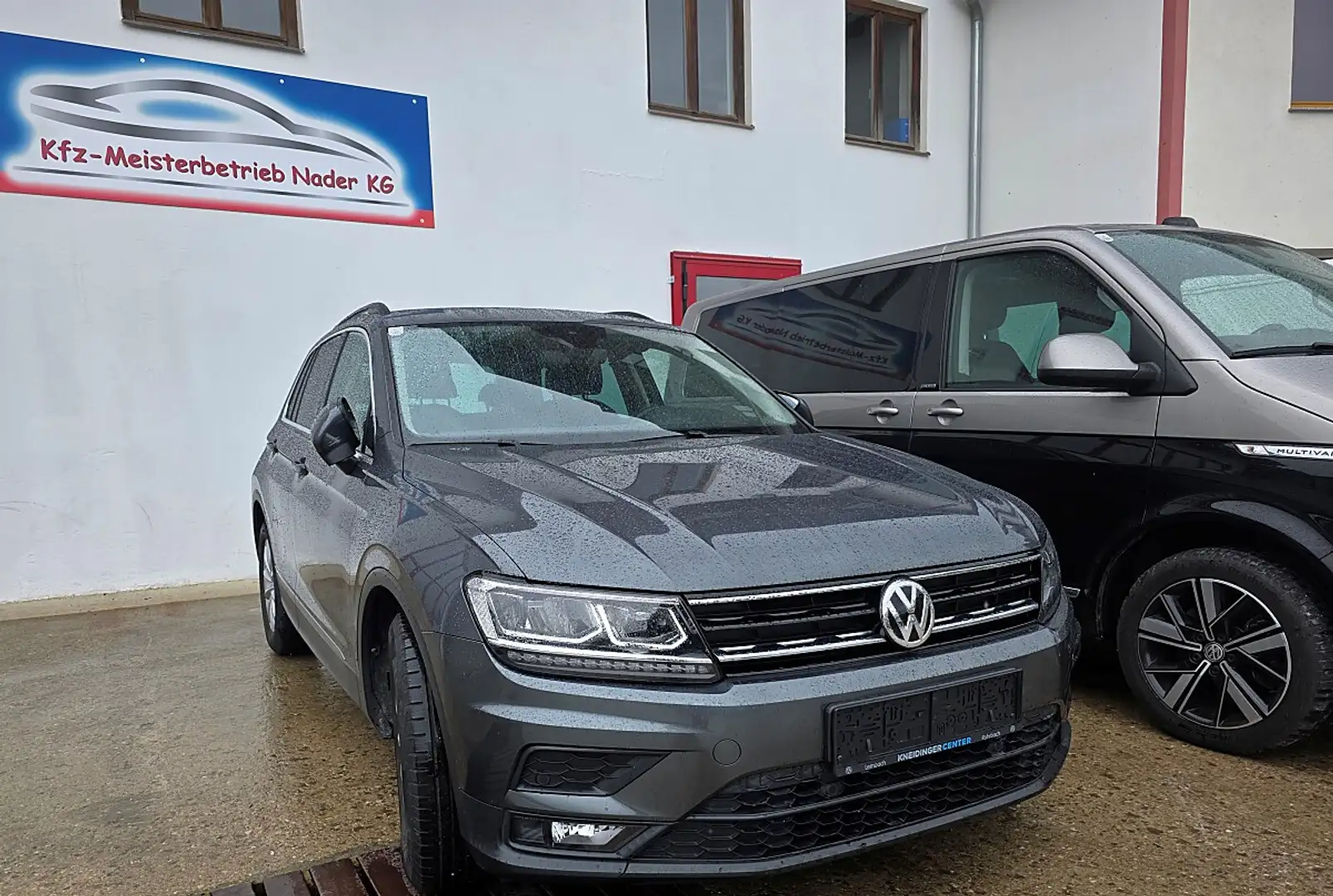 Volkswagen Tiguan Sky 1.5 TSI | Panoramadach | ACC | LED | AHK | Grau - 2