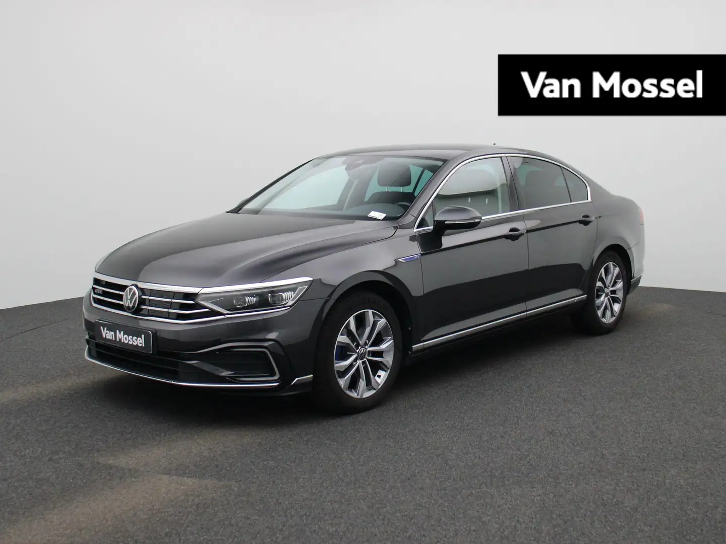 Volkswagen Passat 1.4 TSI PHEV GTE Business 218 PK | Automaat | Navi Grau - 1