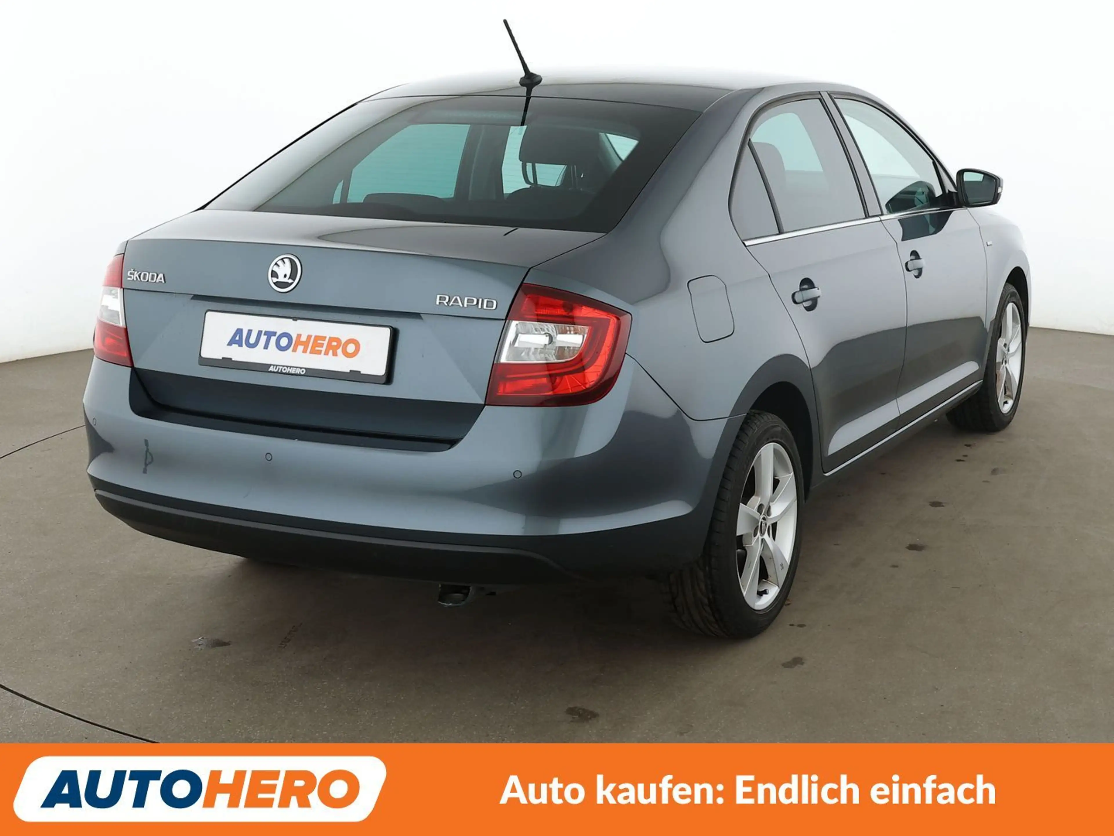 Skoda Rapid/Spaceback 1.0 TSI Clever Aut.*TEMPO*PDC*SHZ*ALU*KLIMA* — photo 6