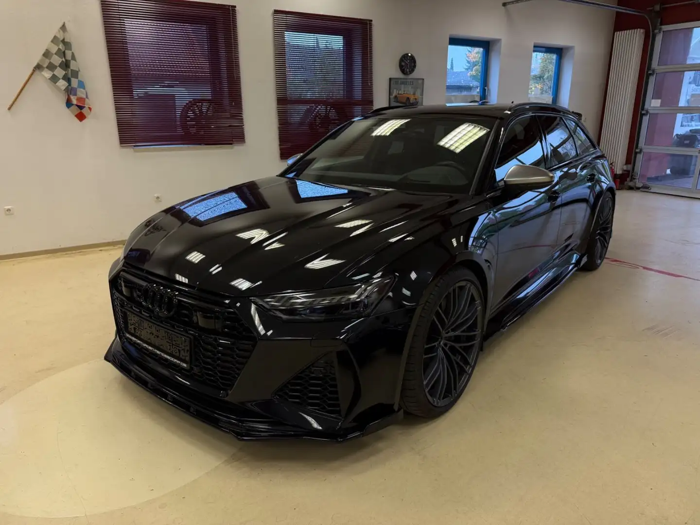 Audi RS6 4.0 TFSI ABT 700 PS,Dynamic+,Keramik,22"Zoll Schwarz - 1