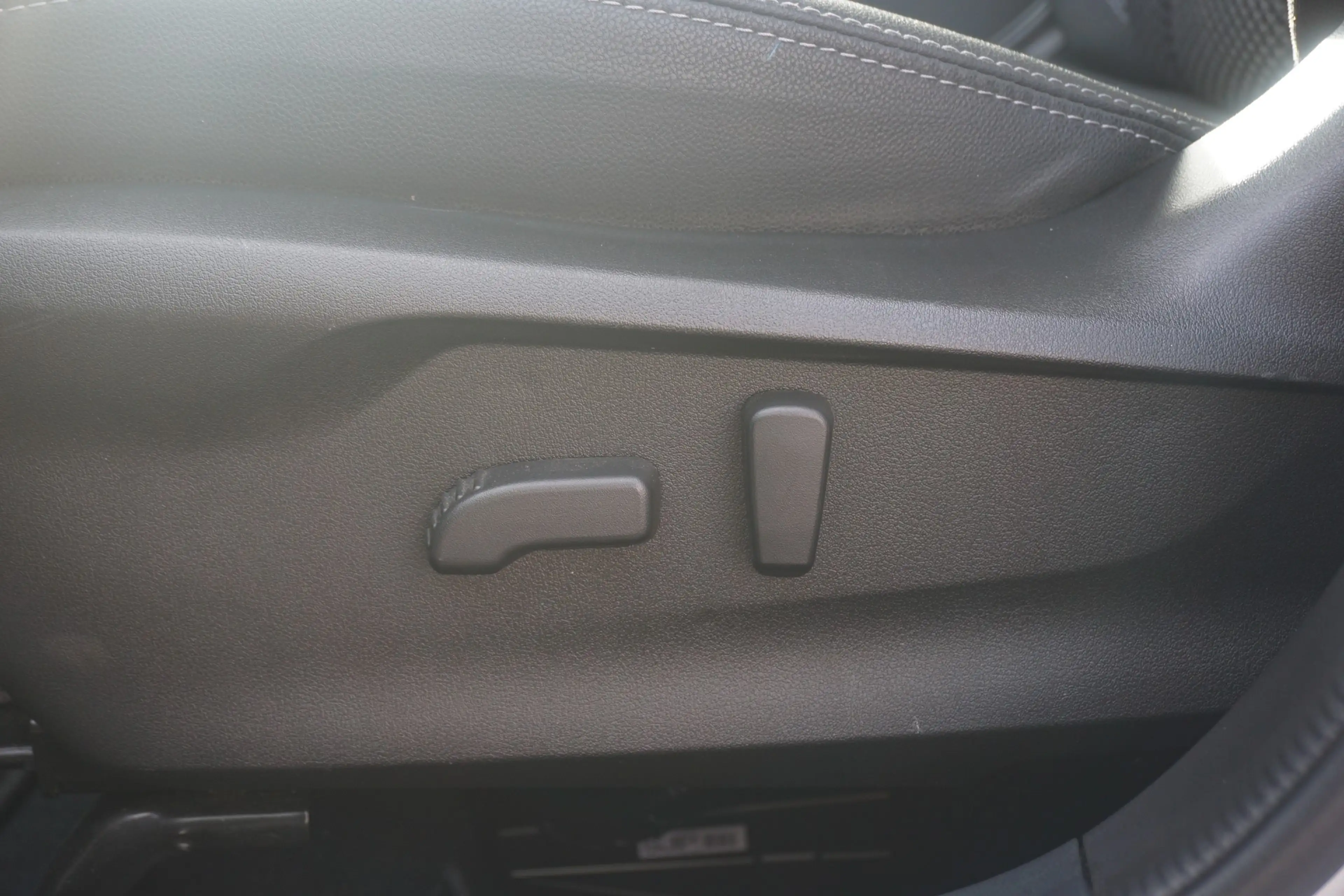 Subaru Forester 2.0ie M-Hybrid 4x4 CVT LED Navi ACC AHK — photo 12
