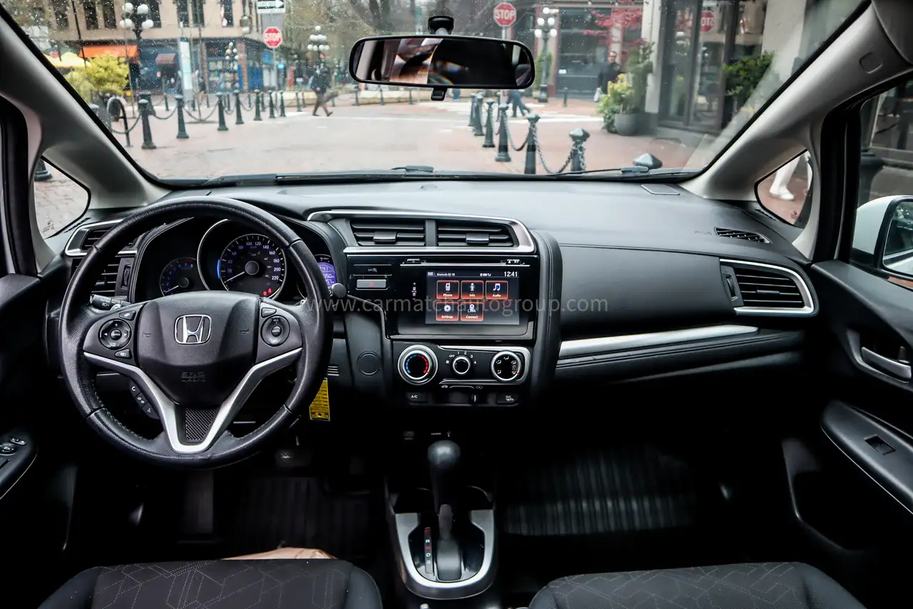Honda Fit снимка Honda Fit
