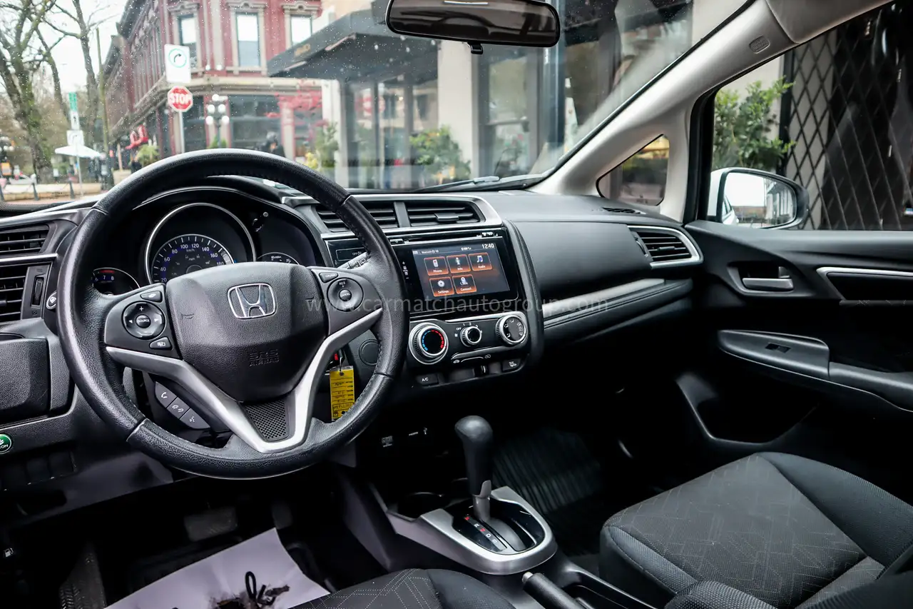 Honda Fit снимка Honda Fit
