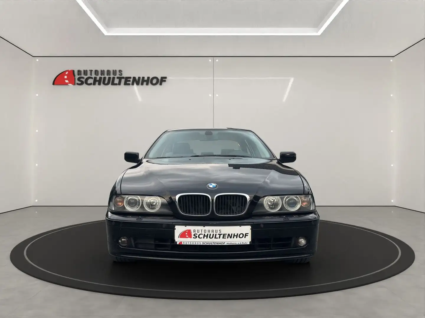 BMW 530 530d Business*Autom*SCHMUCKSTÜCK*XENON*1-HA* Schwarz - 2