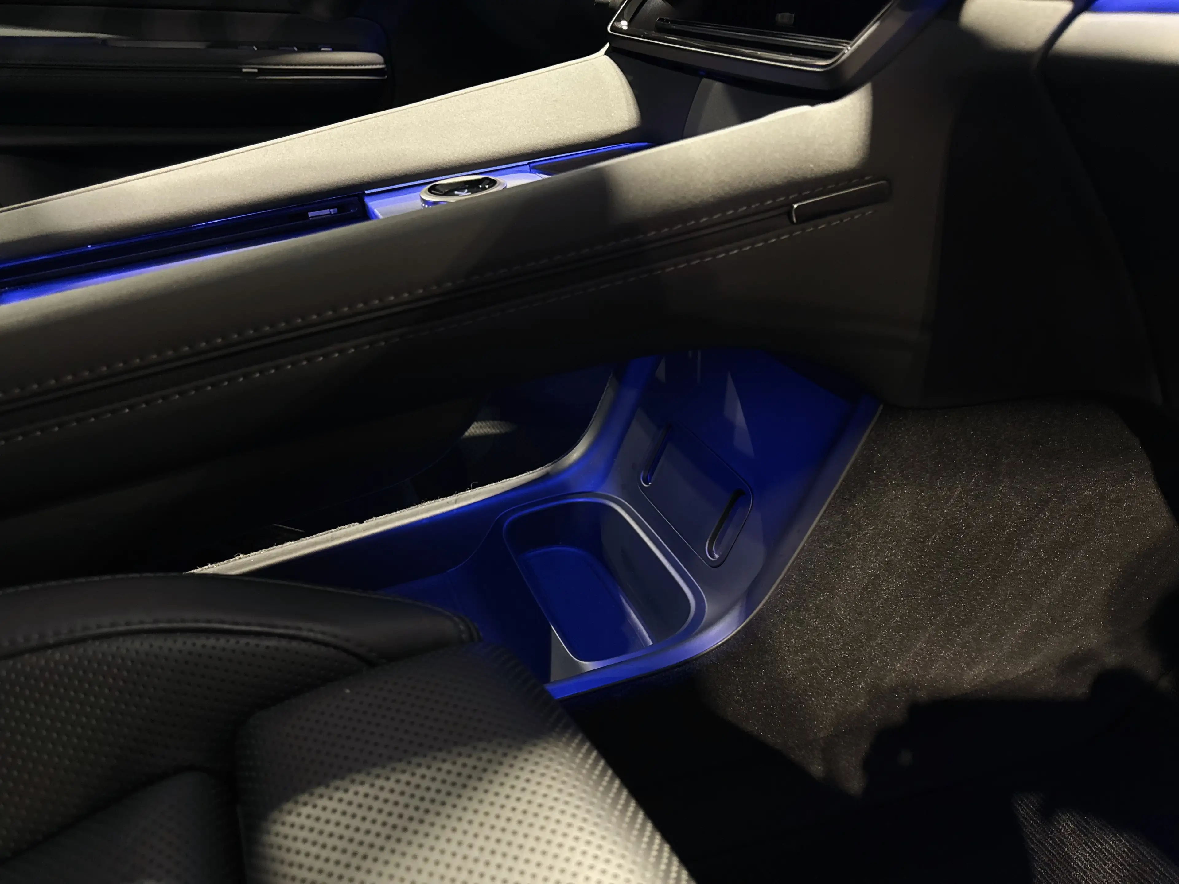 Polestar 4 Long Range | Storm Grey - Garantie — photo 4