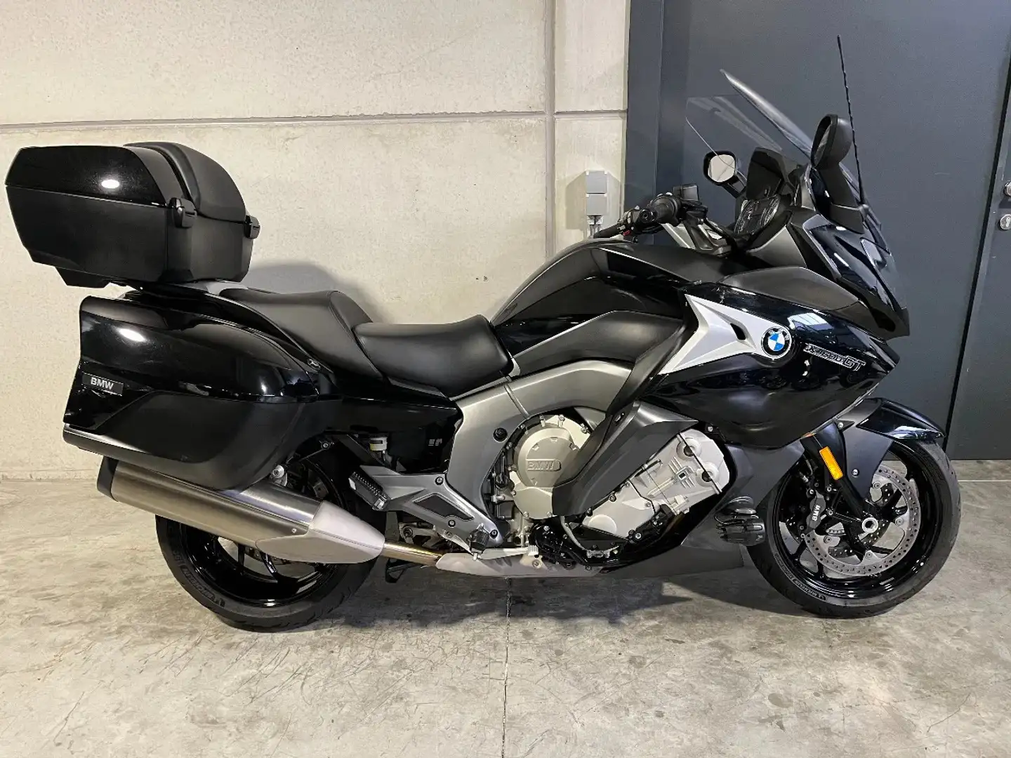 BMW K 1600 GT K1600GT luxetouring met krachtige zescilinder met - 2