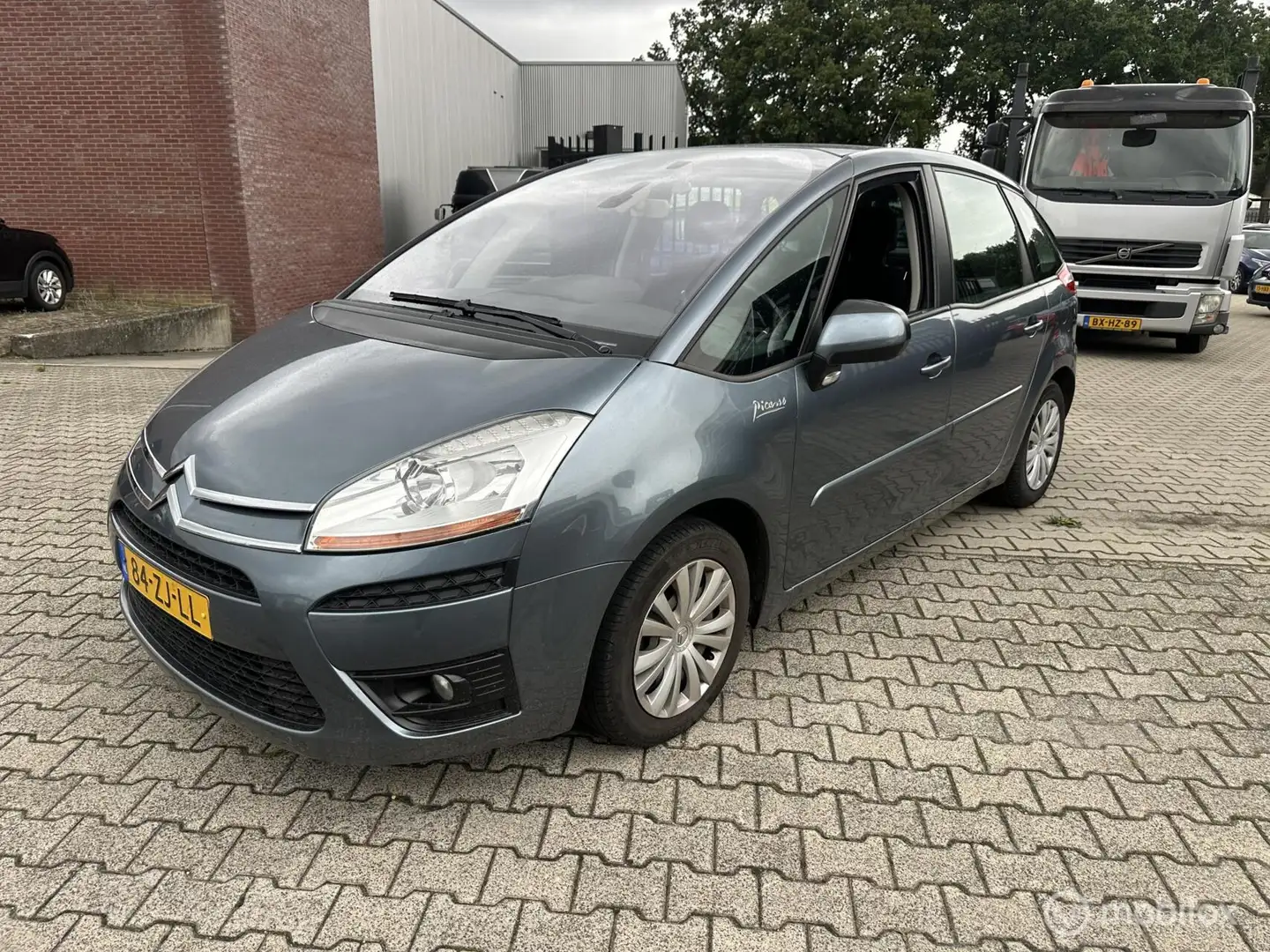 Citroen C4 Picasso 2.0 HDI Lumière EB6V 5p. Grijs - 1