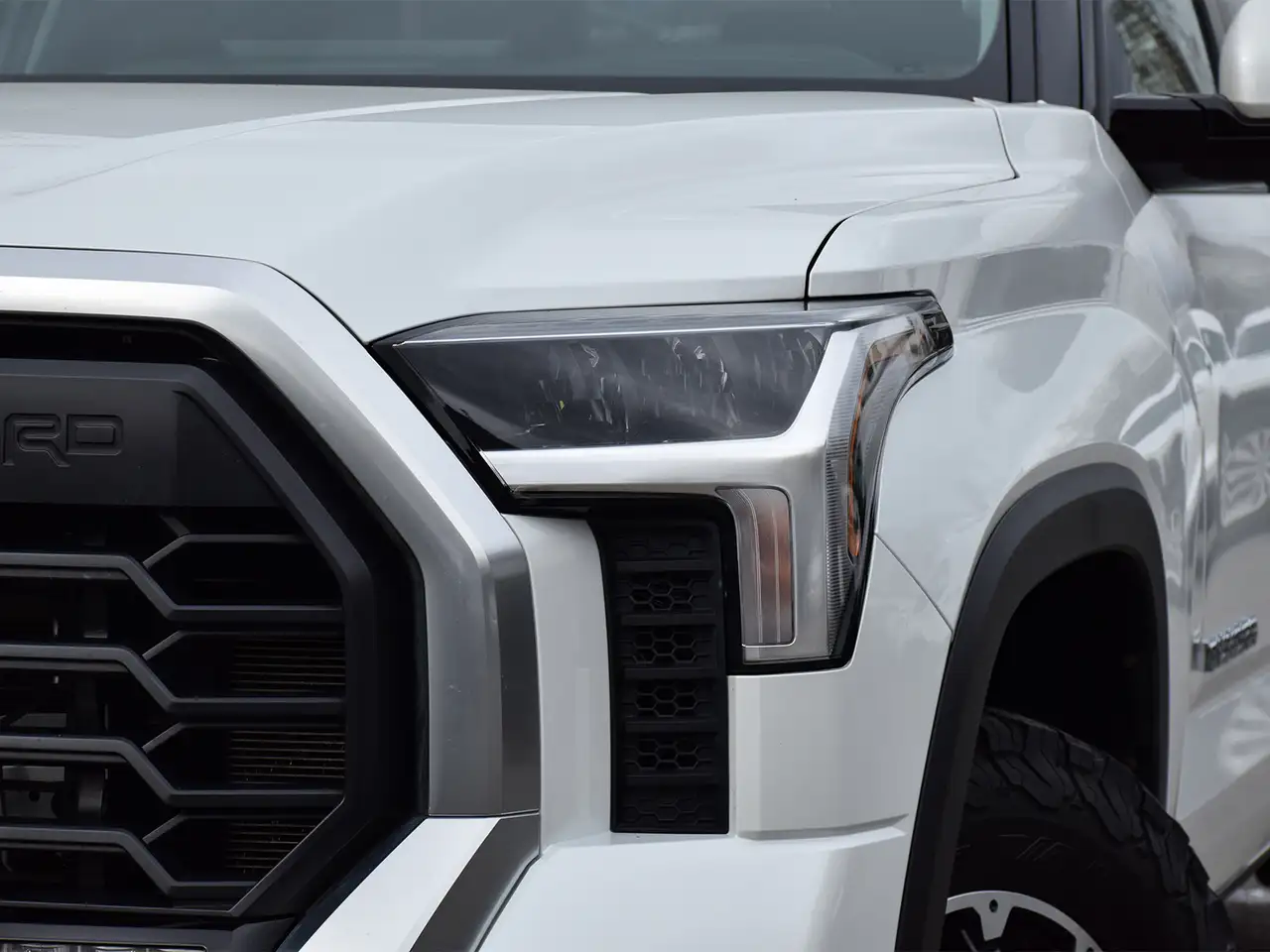 Toyota Tundra снимка Toyota Tundra